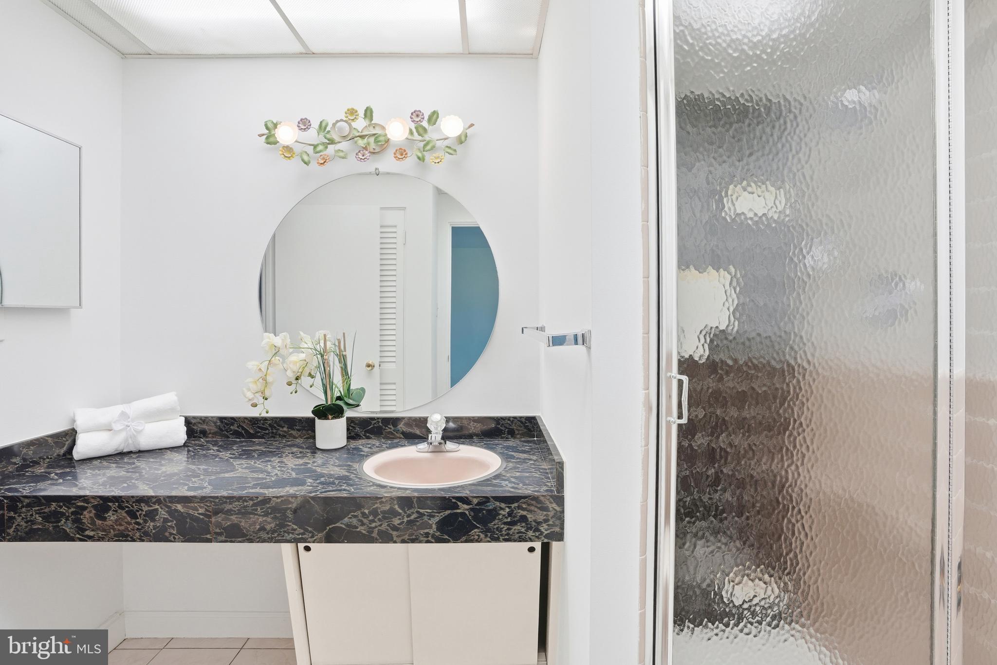 DOVER BALMORAL RIVERWOOD - Residential