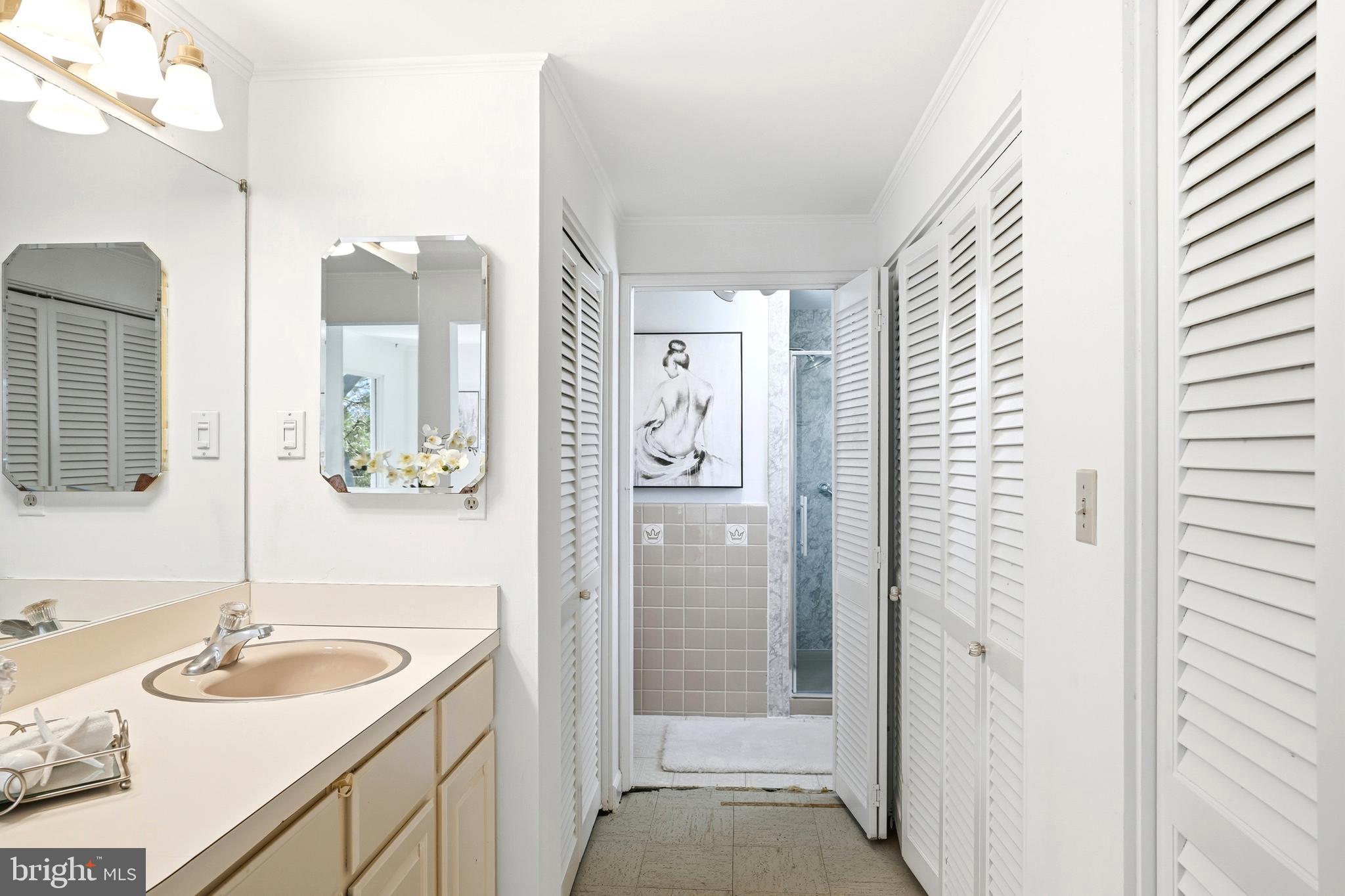 DOVER BALMORAL RIVERWOOD - Residential