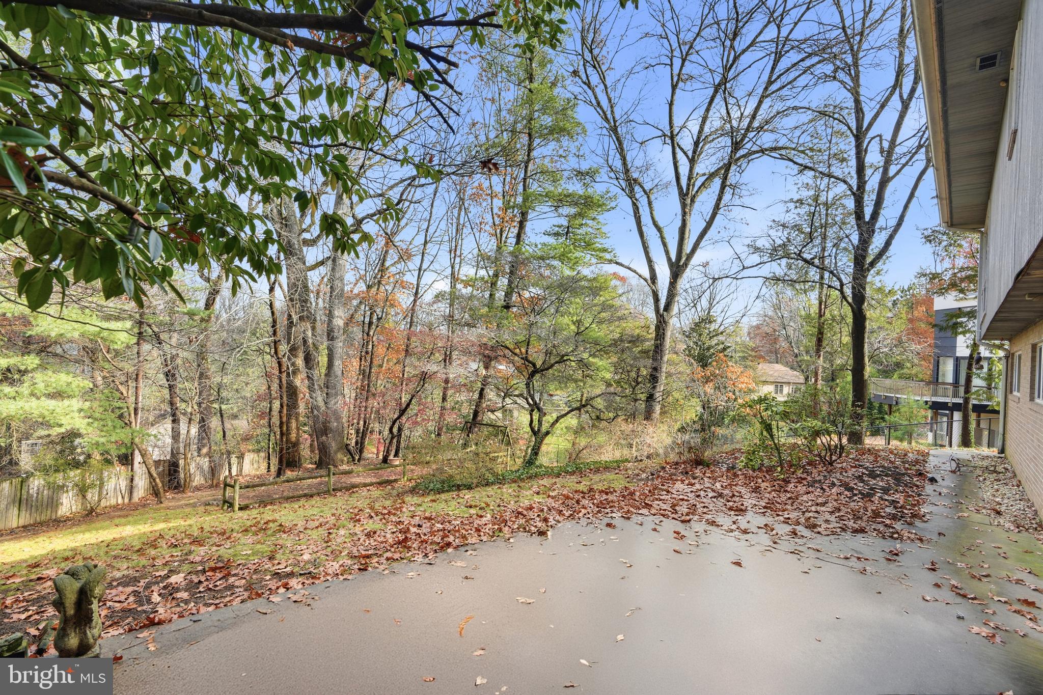 DOVER BALMORAL RIVERWOOD - Residential