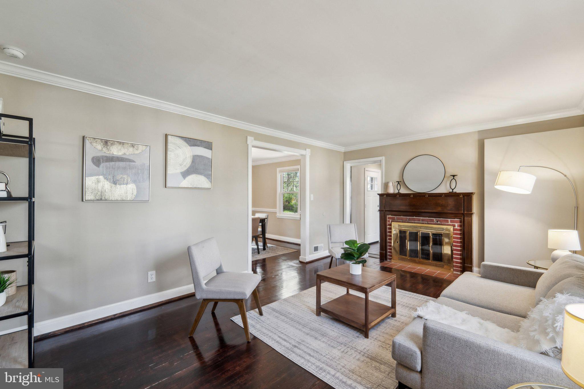 UNIVERSITY HILLS - Residential