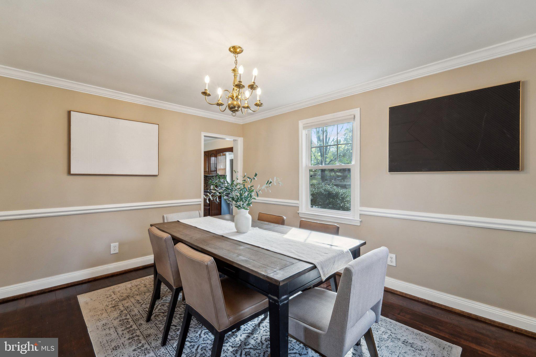 UNIVERSITY HILLS - Residential