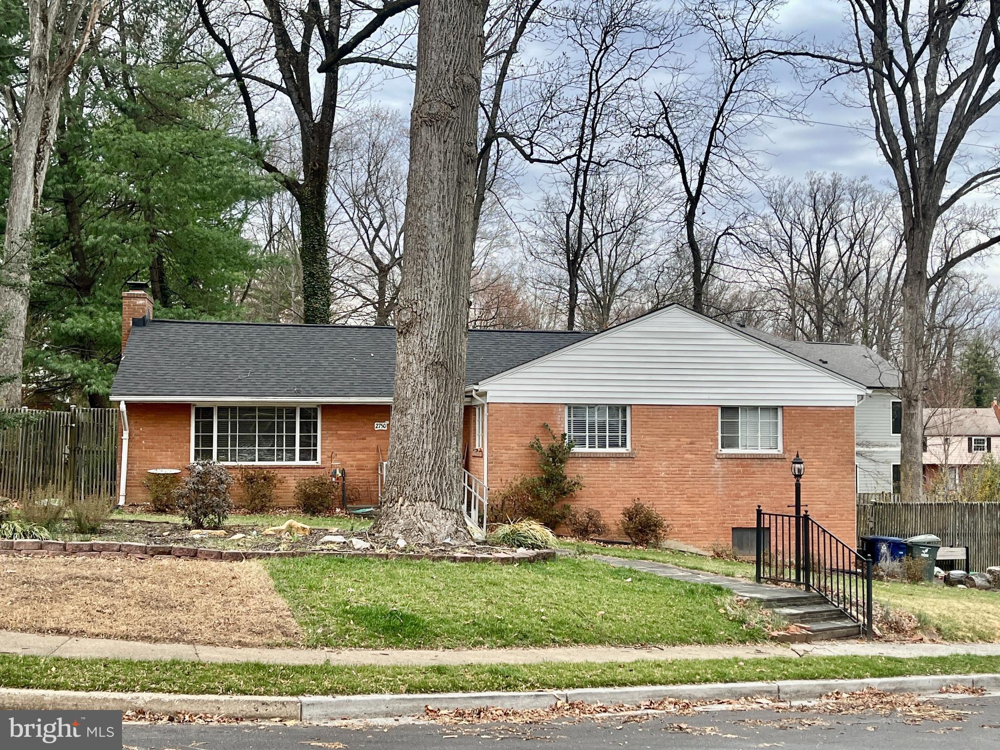 2750 N WYOMING STREET