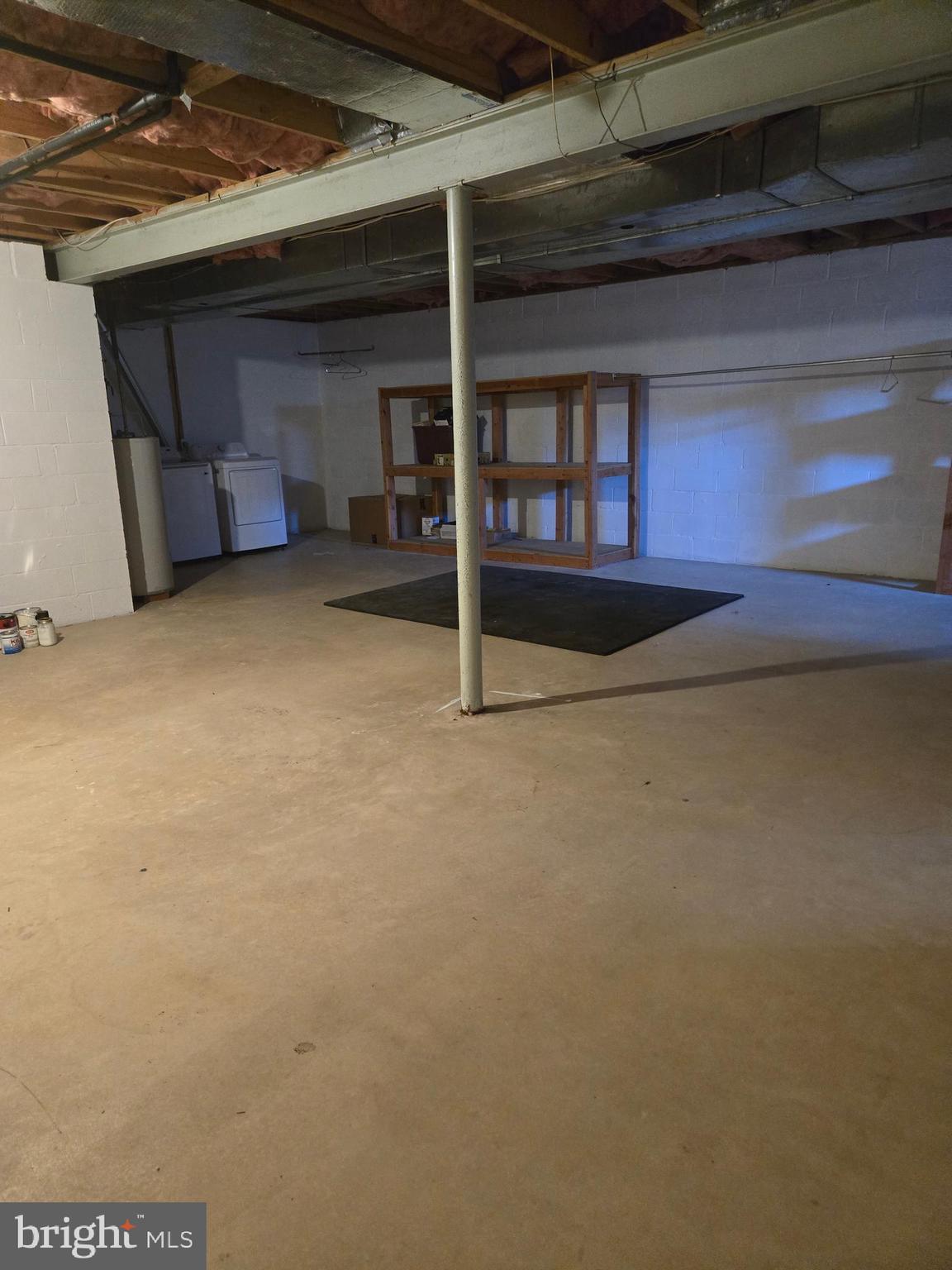 COUNTRY PLACE - Residential