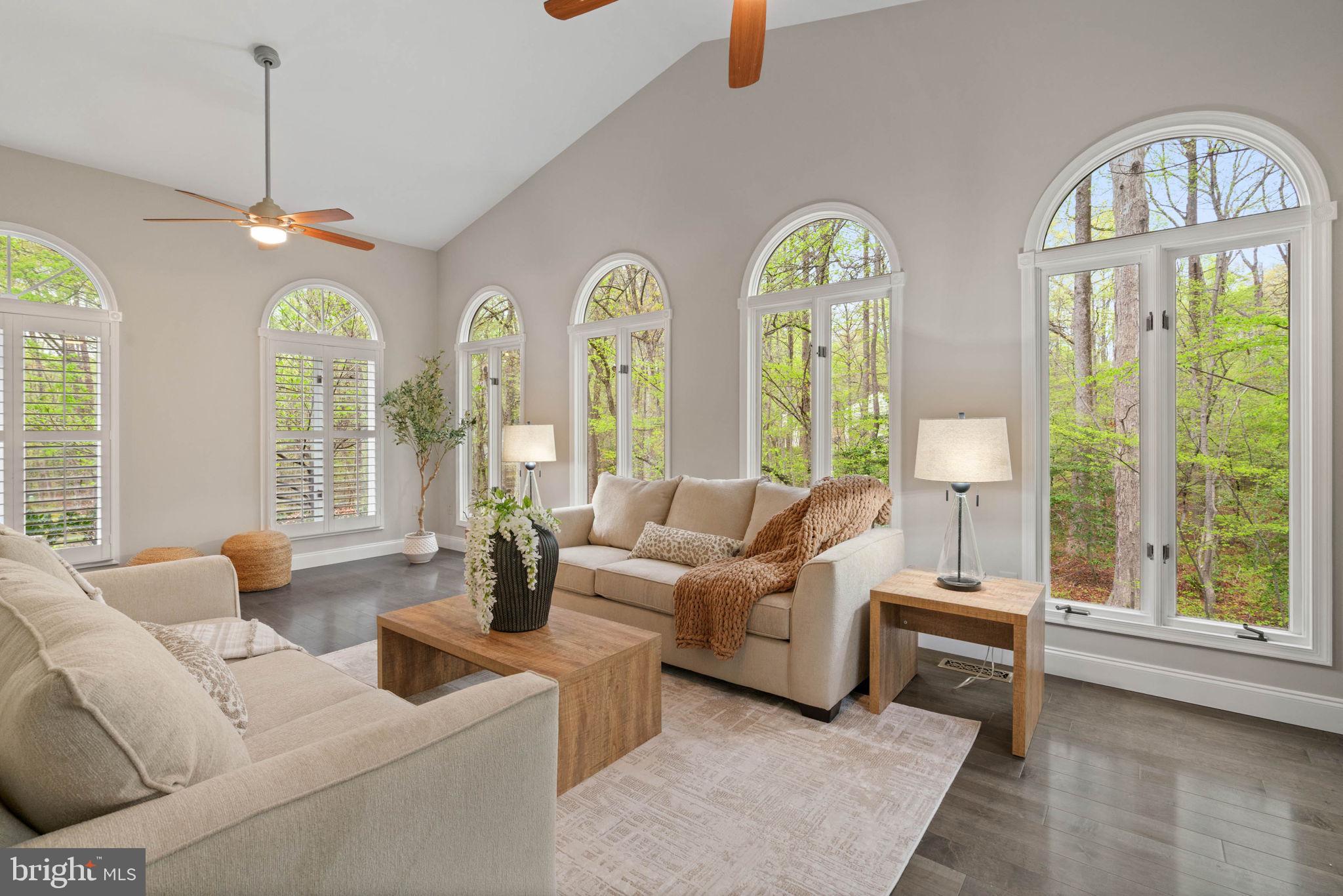 FAIRFAX STATION - Residential