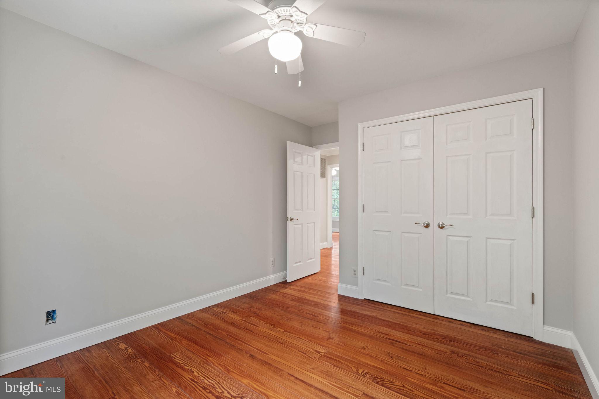 FAIRFAX STATION - Residential