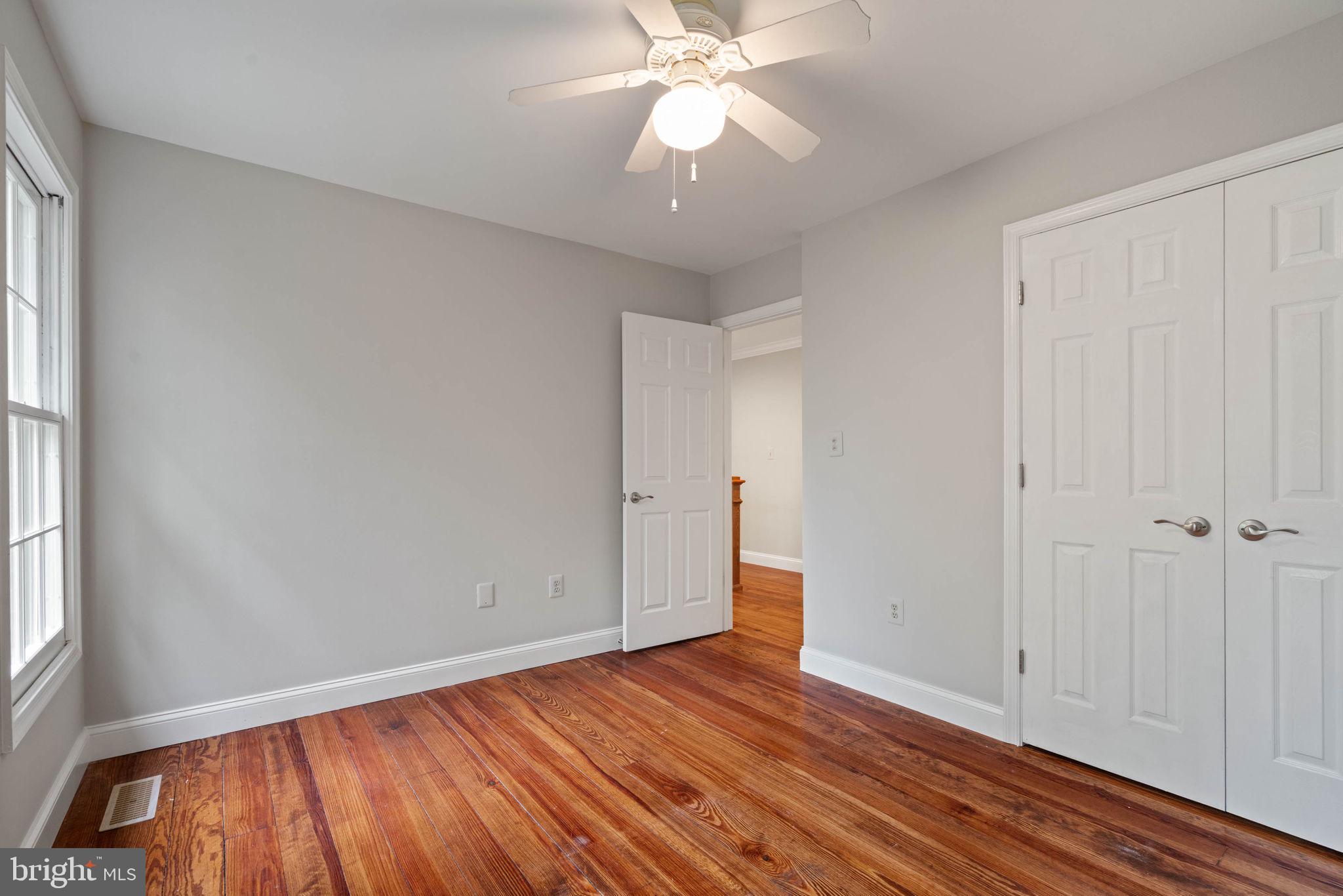 FAIRFAX STATION - Residential