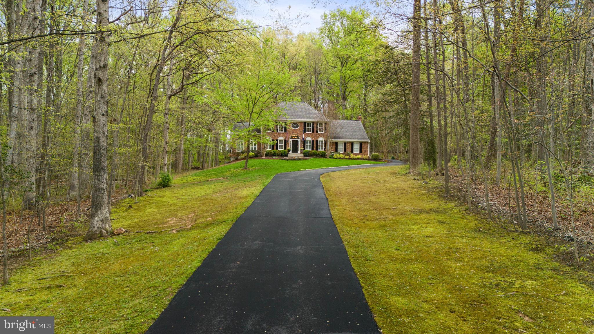 FAIRFAX STATION - Residential