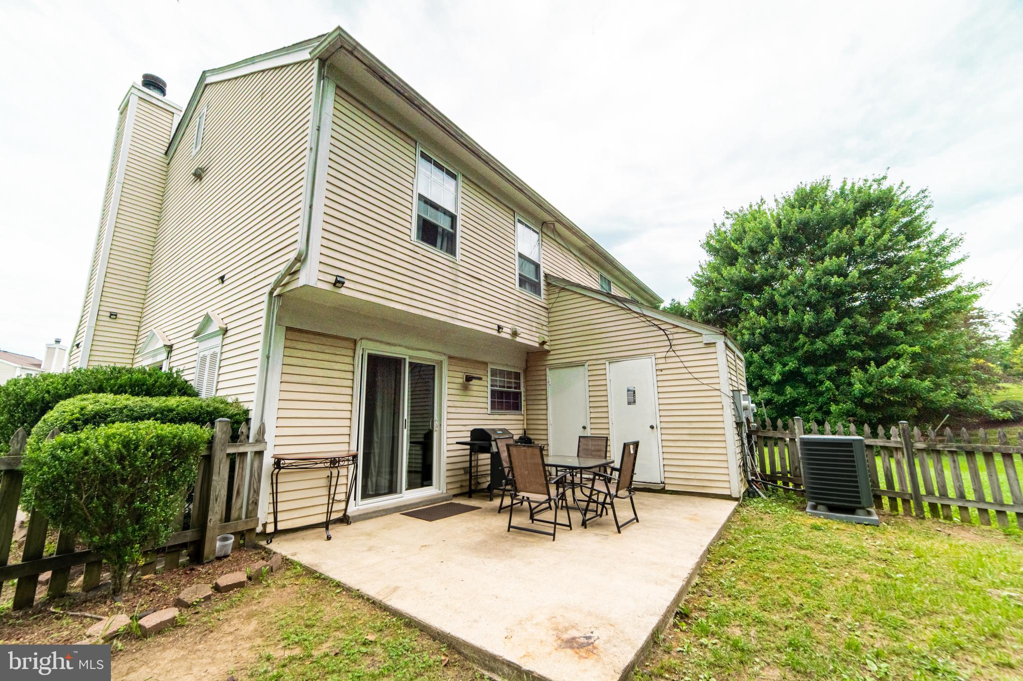 MONTCLAIR/COUNTRY CLUB - Residential