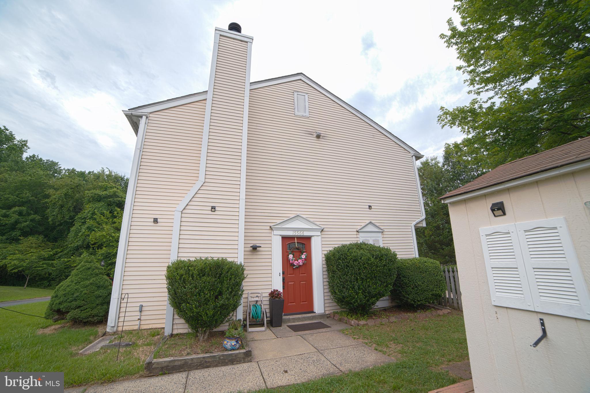 MONTCLAIR/COUNTRY CLUB - Residential