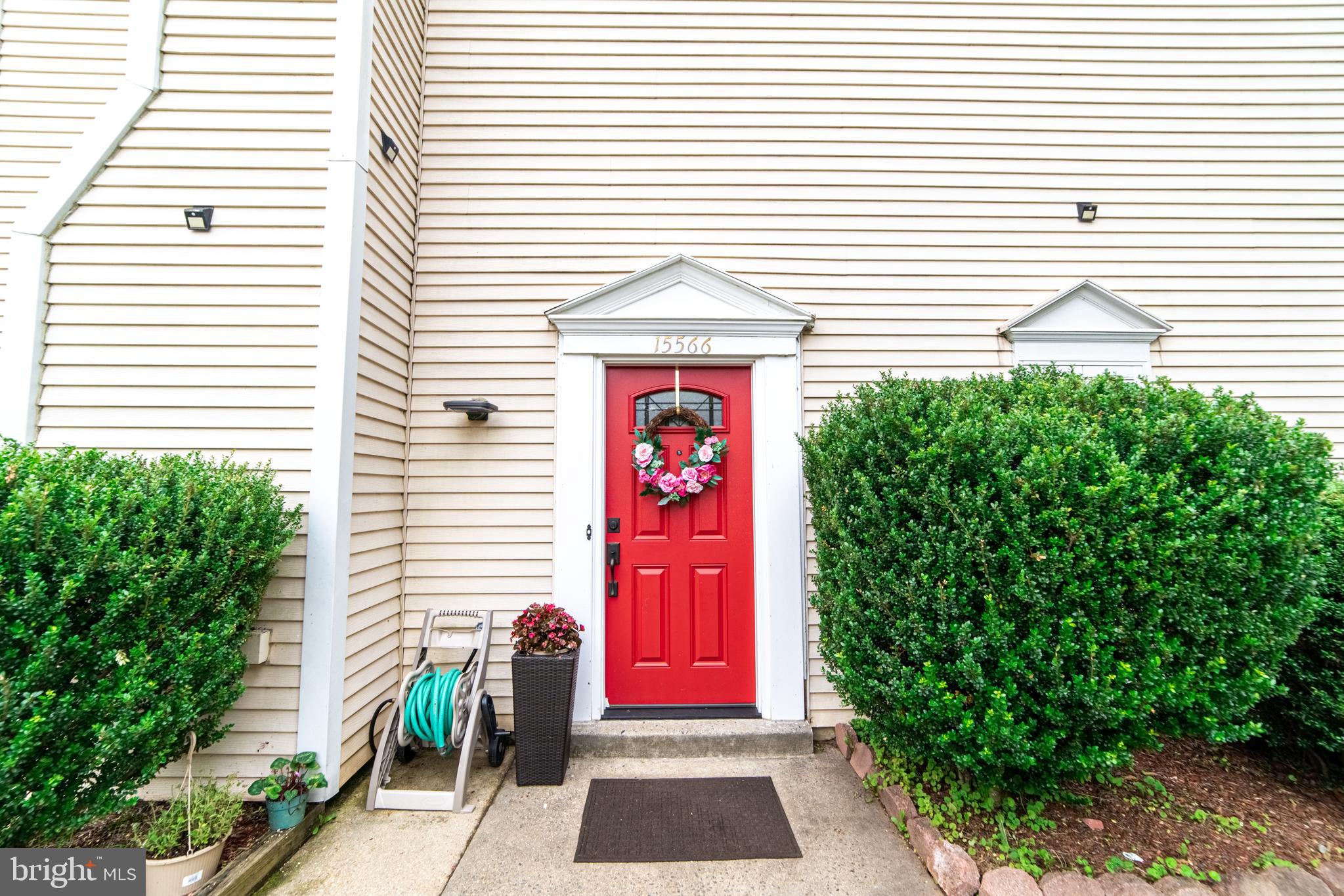 MONTCLAIR/COUNTRY CLUB - Residential