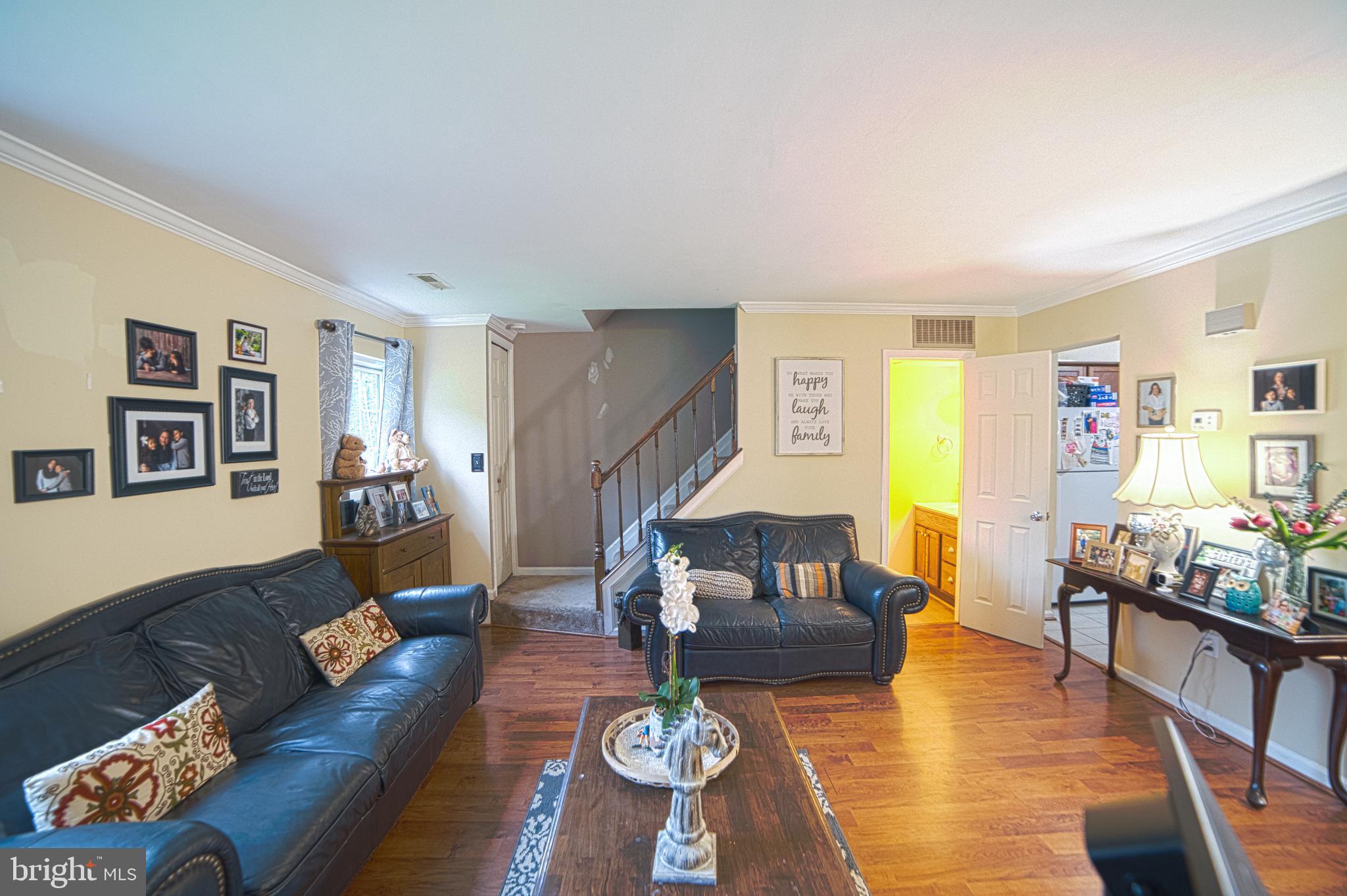 MONTCLAIR/COUNTRY CLUB - Residential