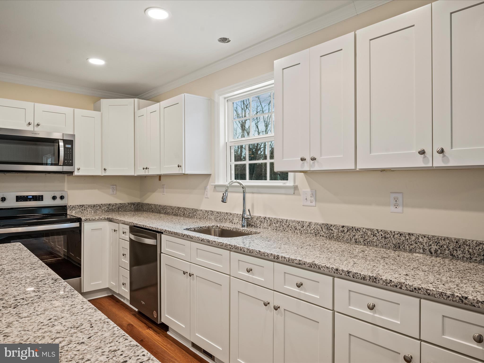 REYNOLDS ESTATES - Residential