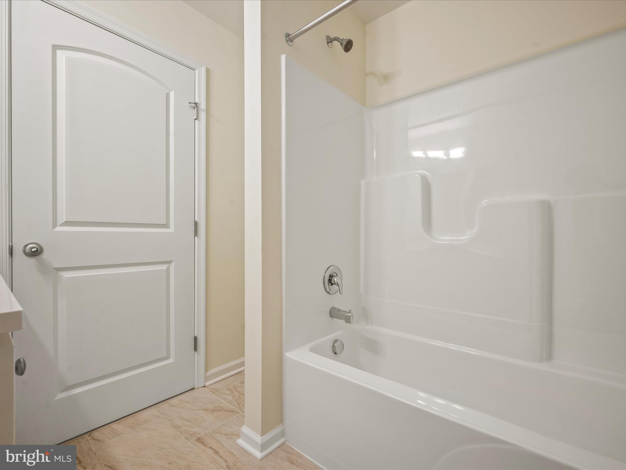 REYNOLDS ESTATES - Residential