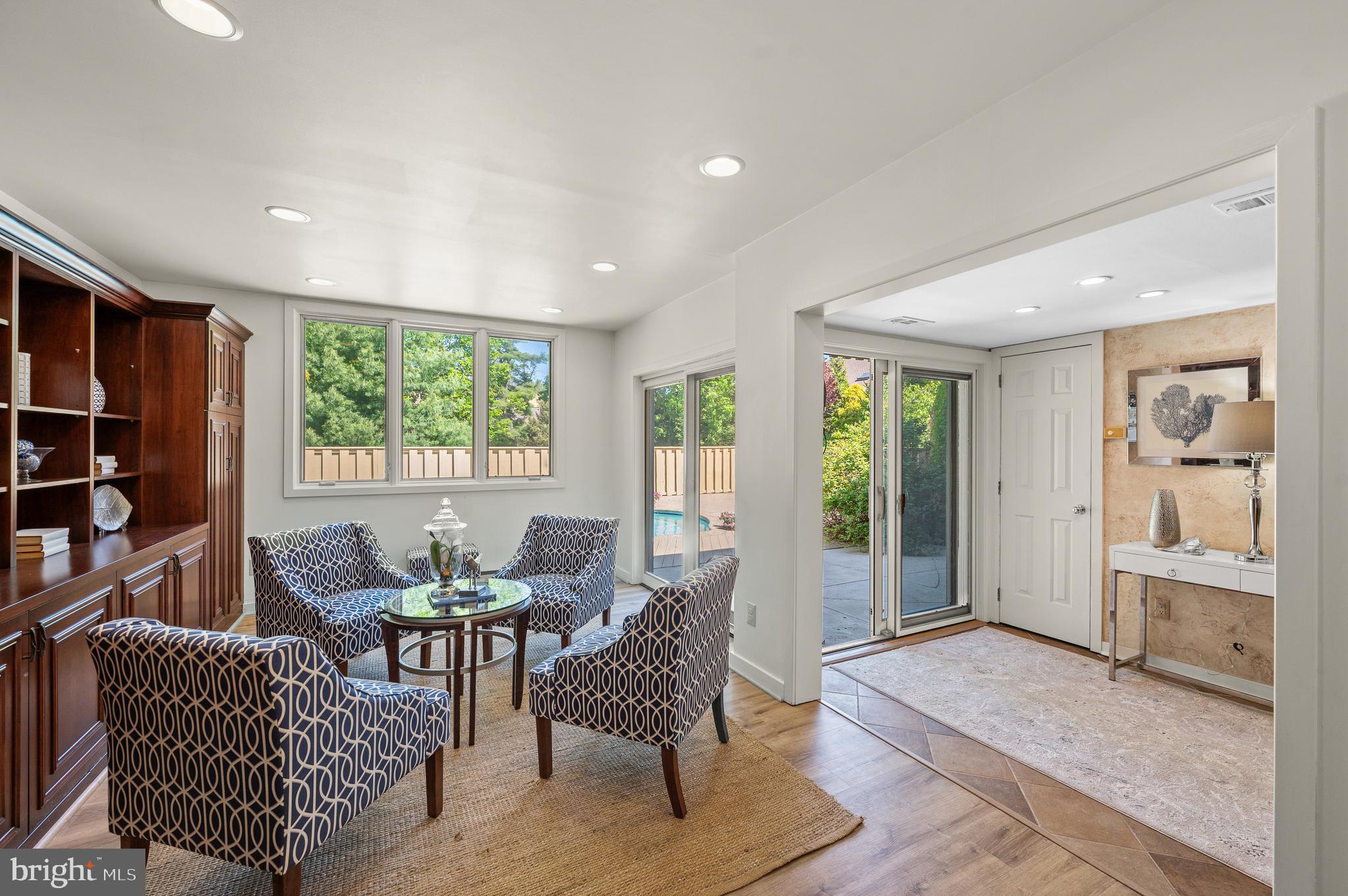 HERMITAGE - Residential