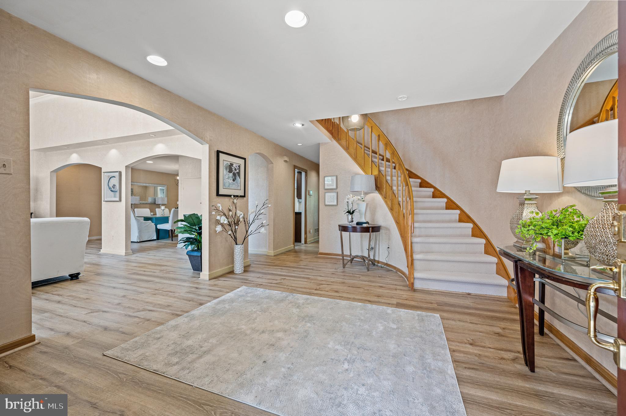 HERMITAGE - Residential