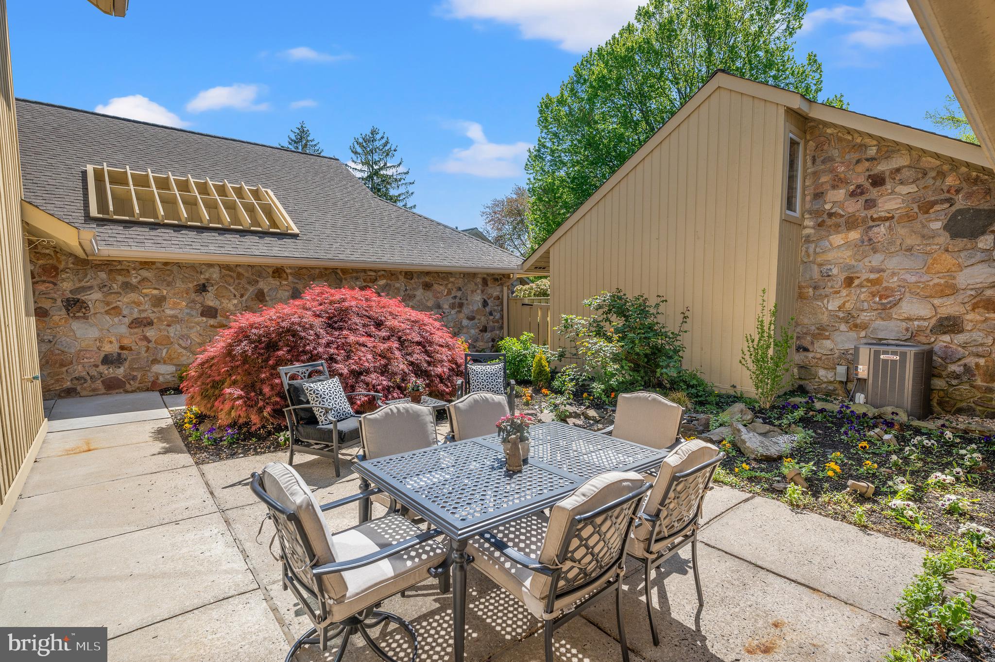1128 SAINT ANDREWS ROAD