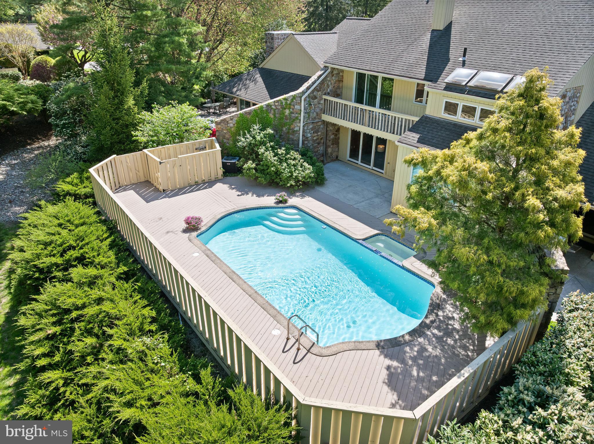 HERMITAGE - Residential