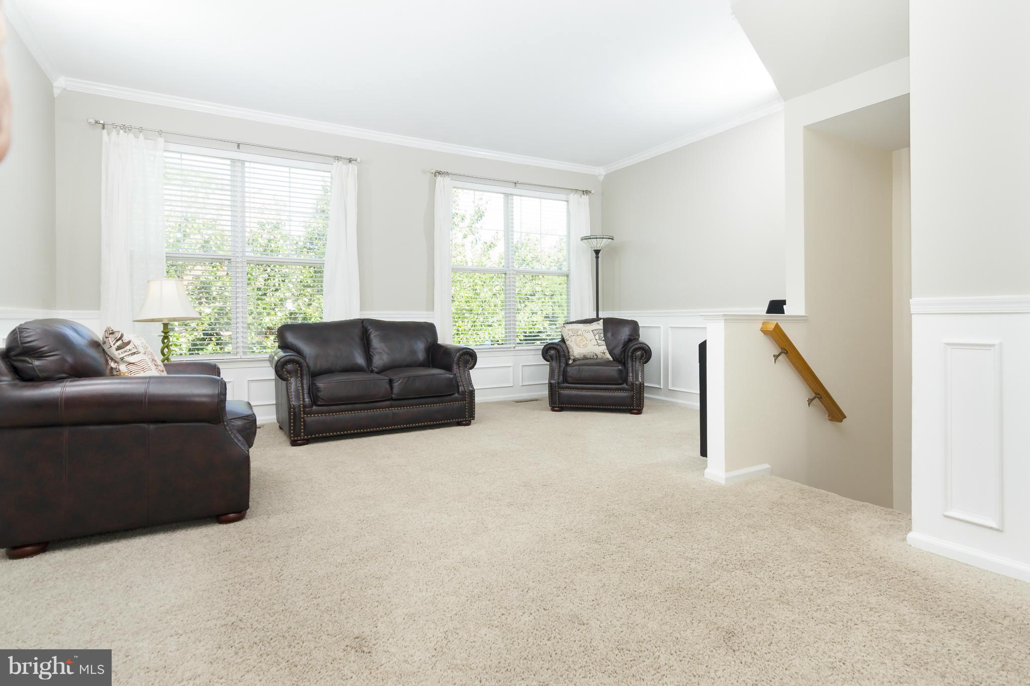 SIGNATURE AT BROADLANDS - Residential