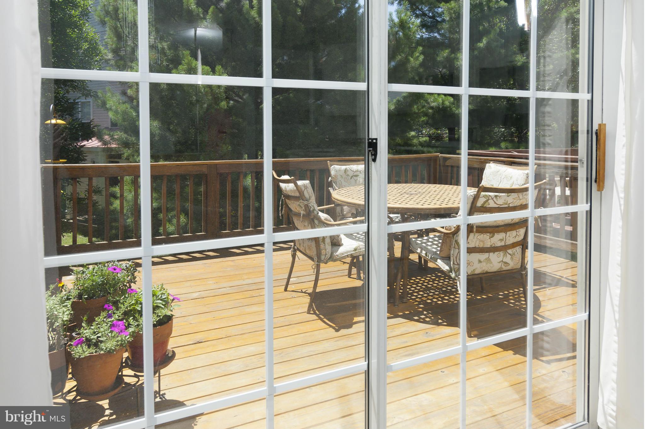 SIGNATURE AT BROADLANDS - Residential