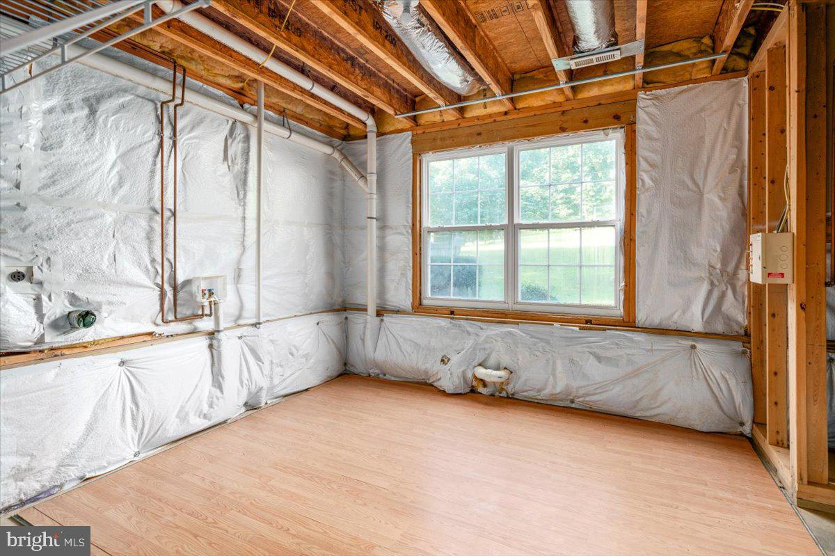 LAKE LAND OR - Residential