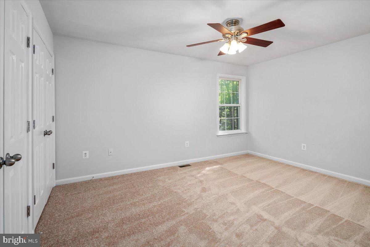 LAKE LAND OR - Residential