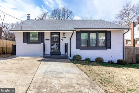 5303 Kenmont Road, Oxon Hill, MD MLS: MDPG2178192