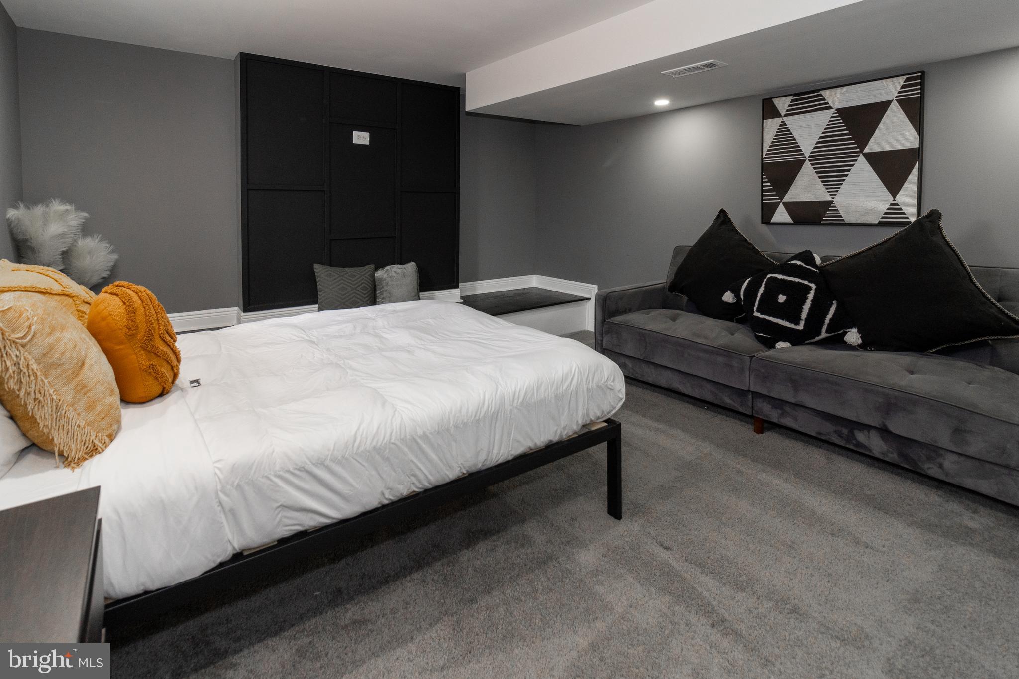 GLASSMANOR - Residential