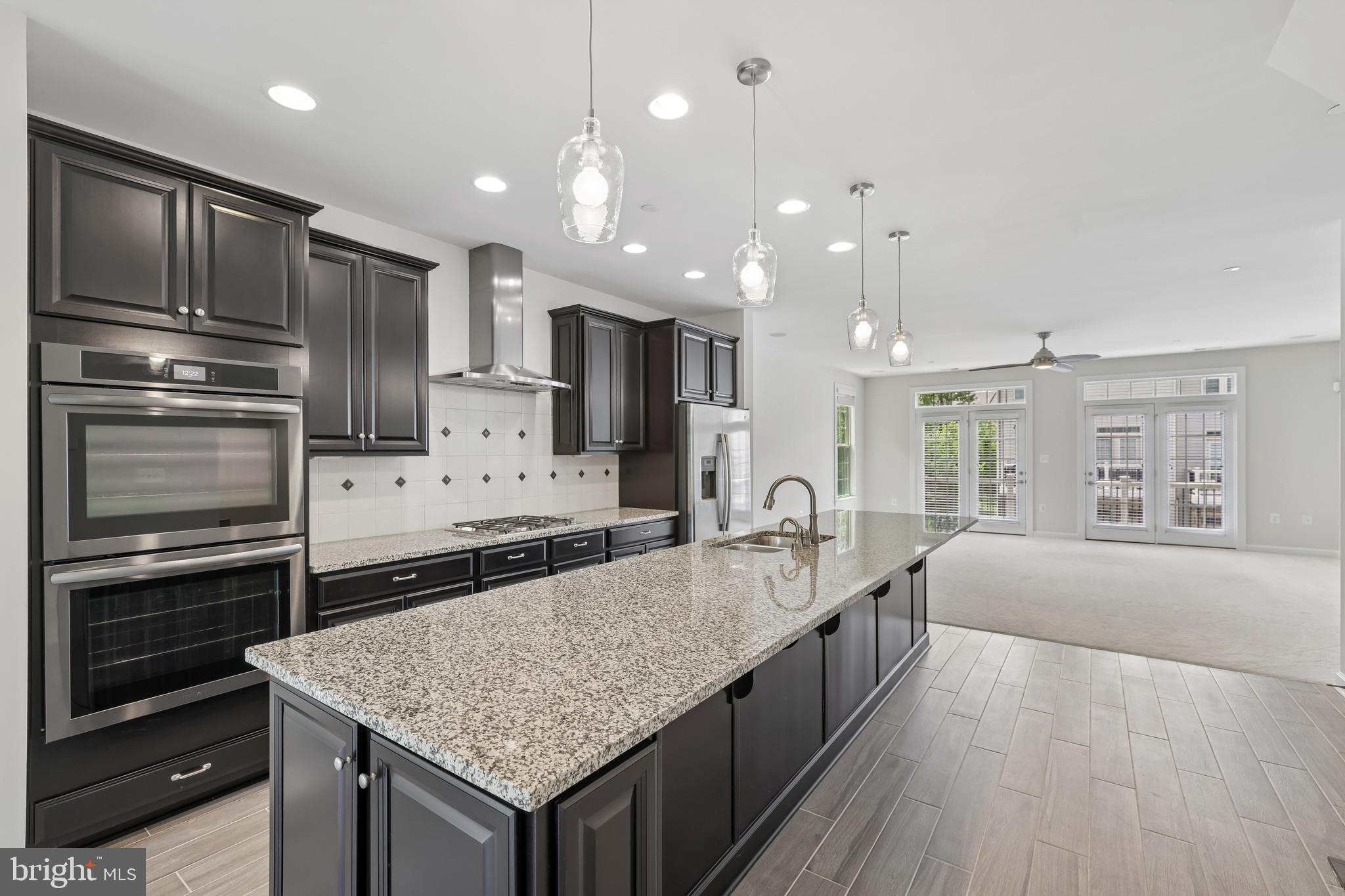 7415 TENNISON LANE
