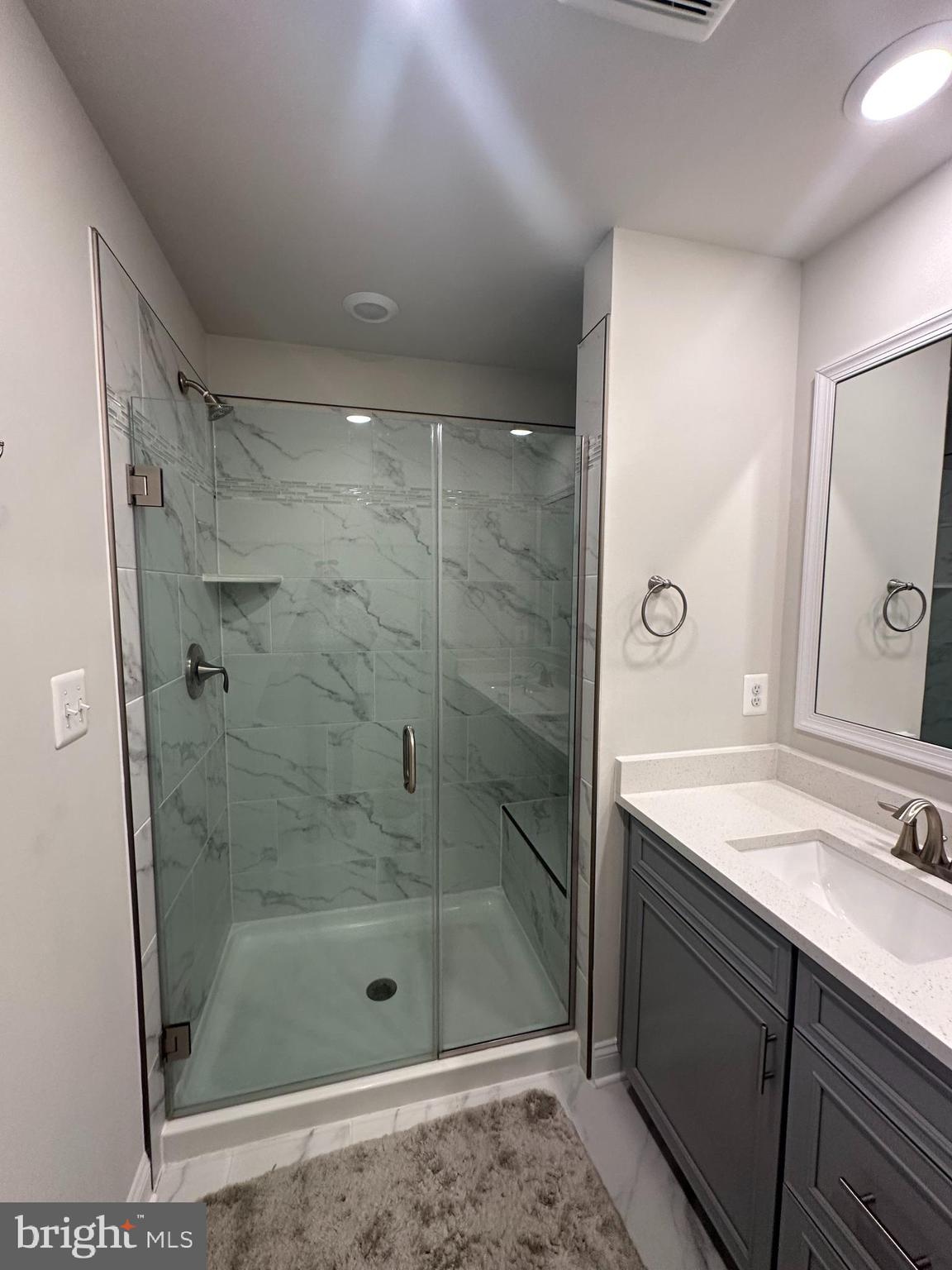 PARKSIDE - Residential Lease