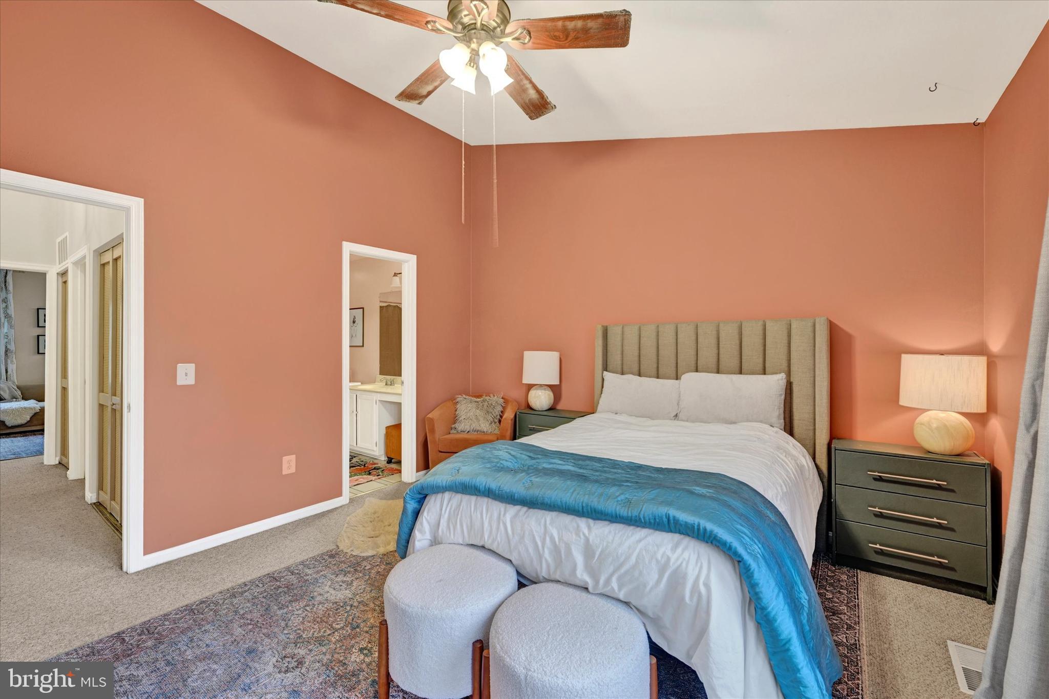 GLENSHIRE TOWNE - Residential