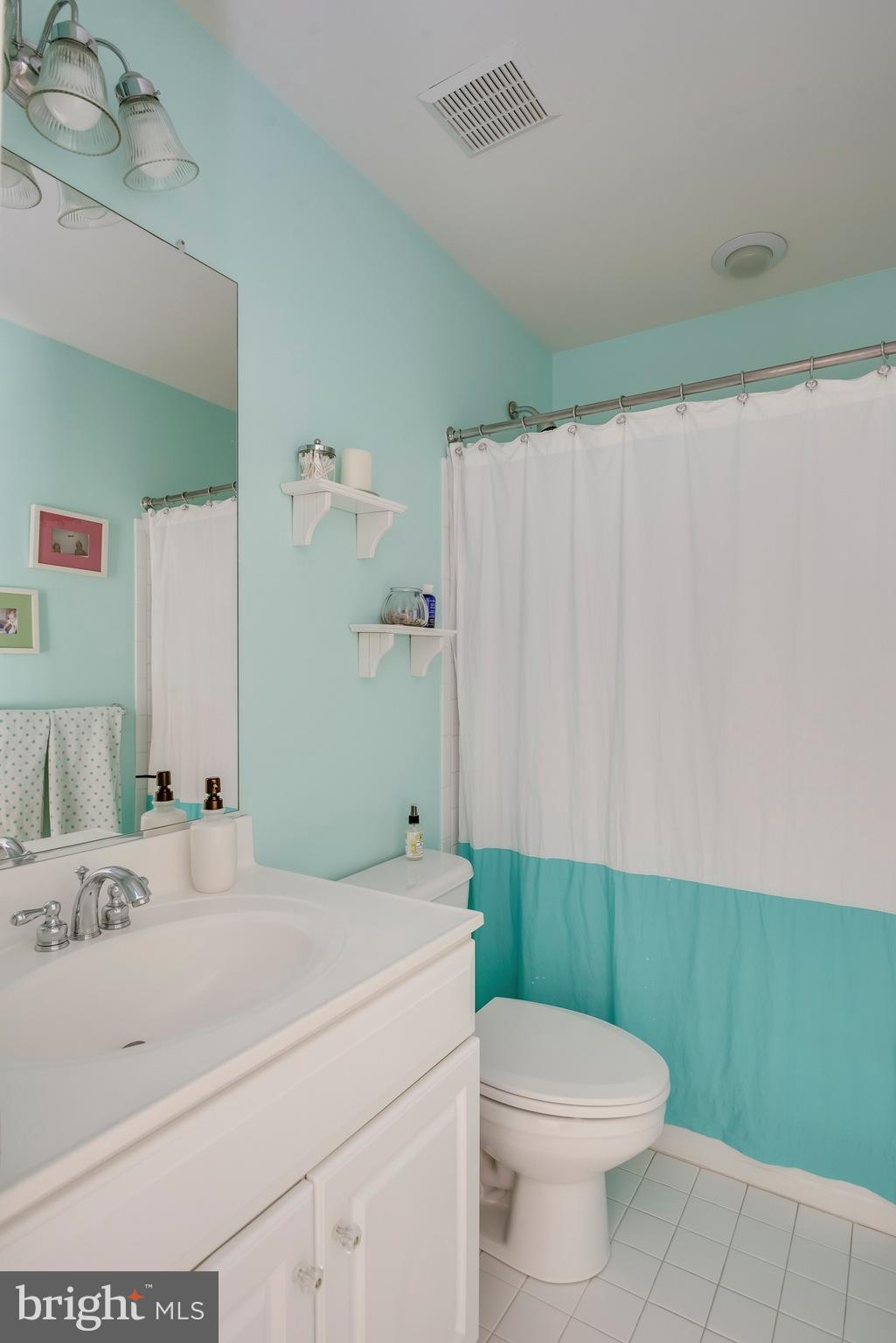 THE OVERLOOK AT BROAD CREEK - Residential