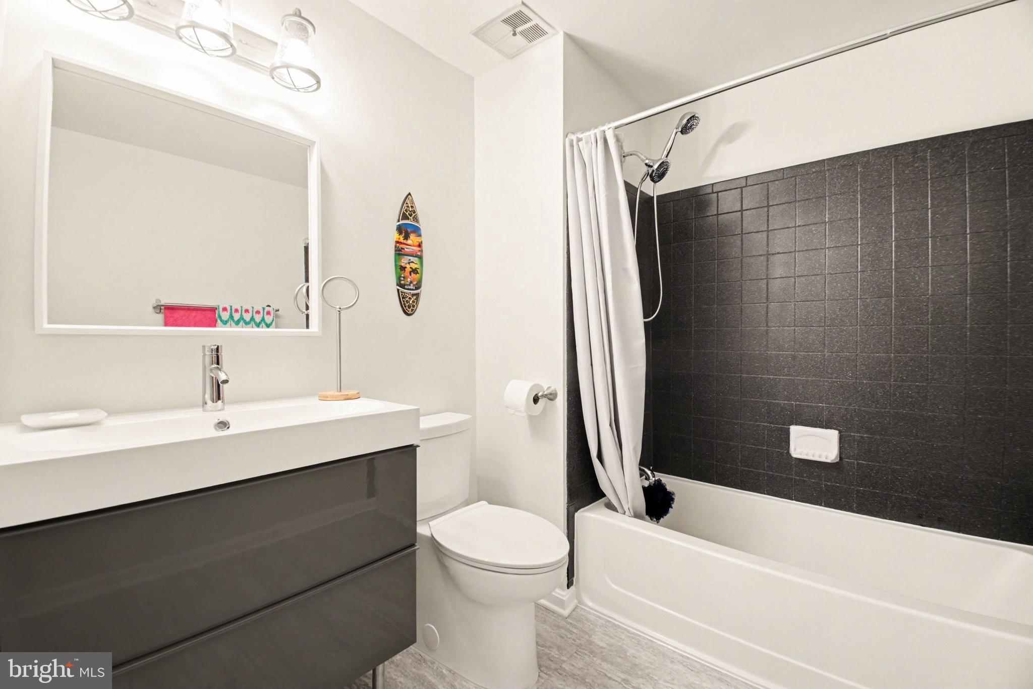 WHISPERHILL - Residential