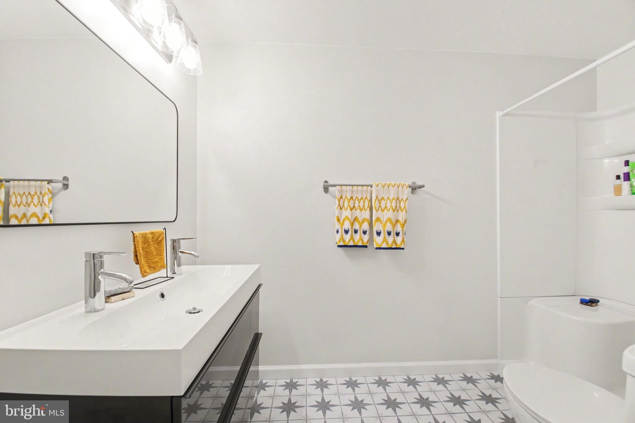 WHISPERHILL - Residential