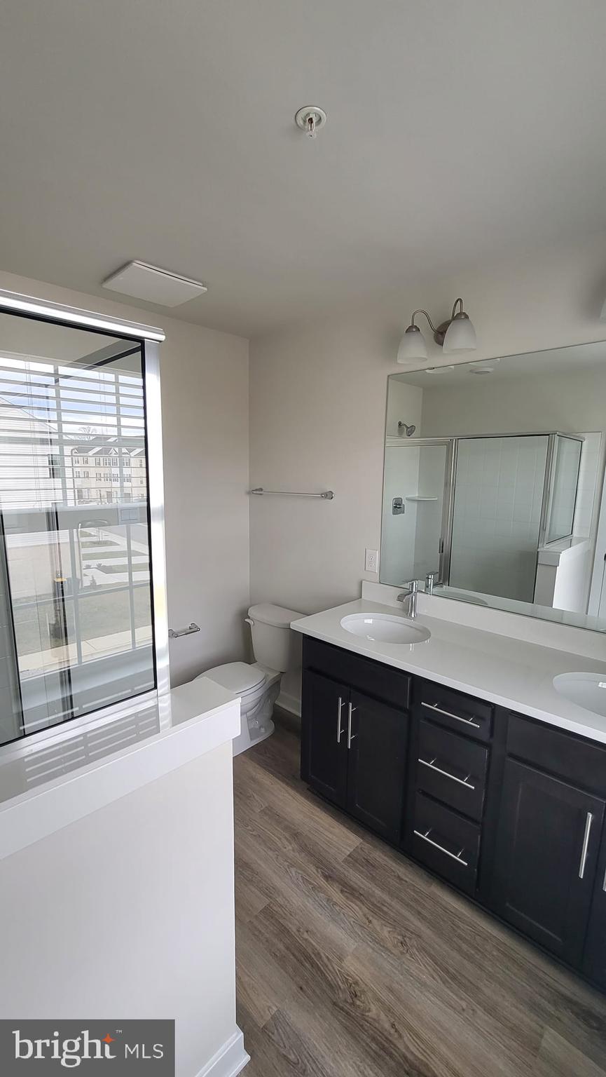 SPRING HILLS - Residential Lease