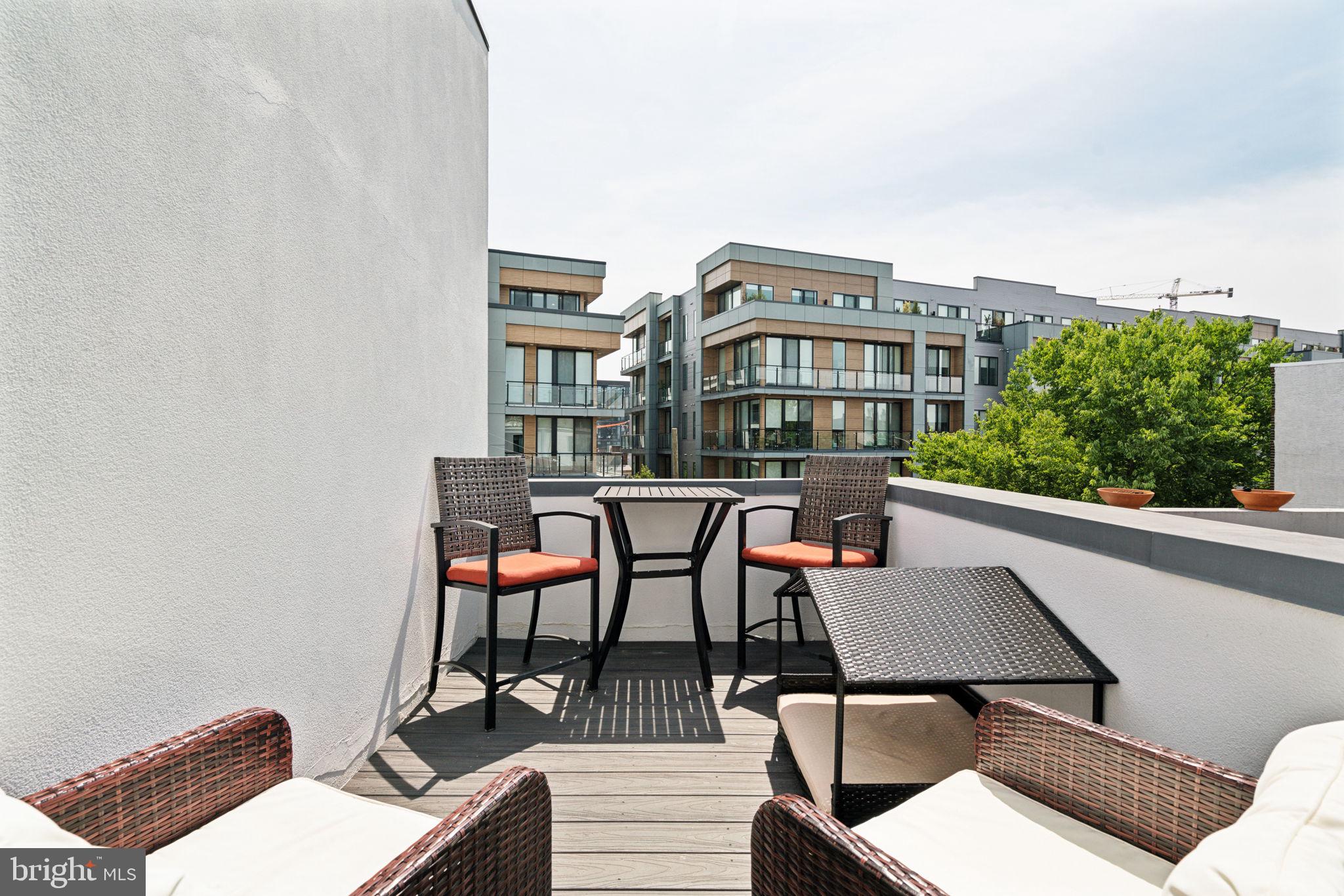 OLDE KENSINGTON - Residential