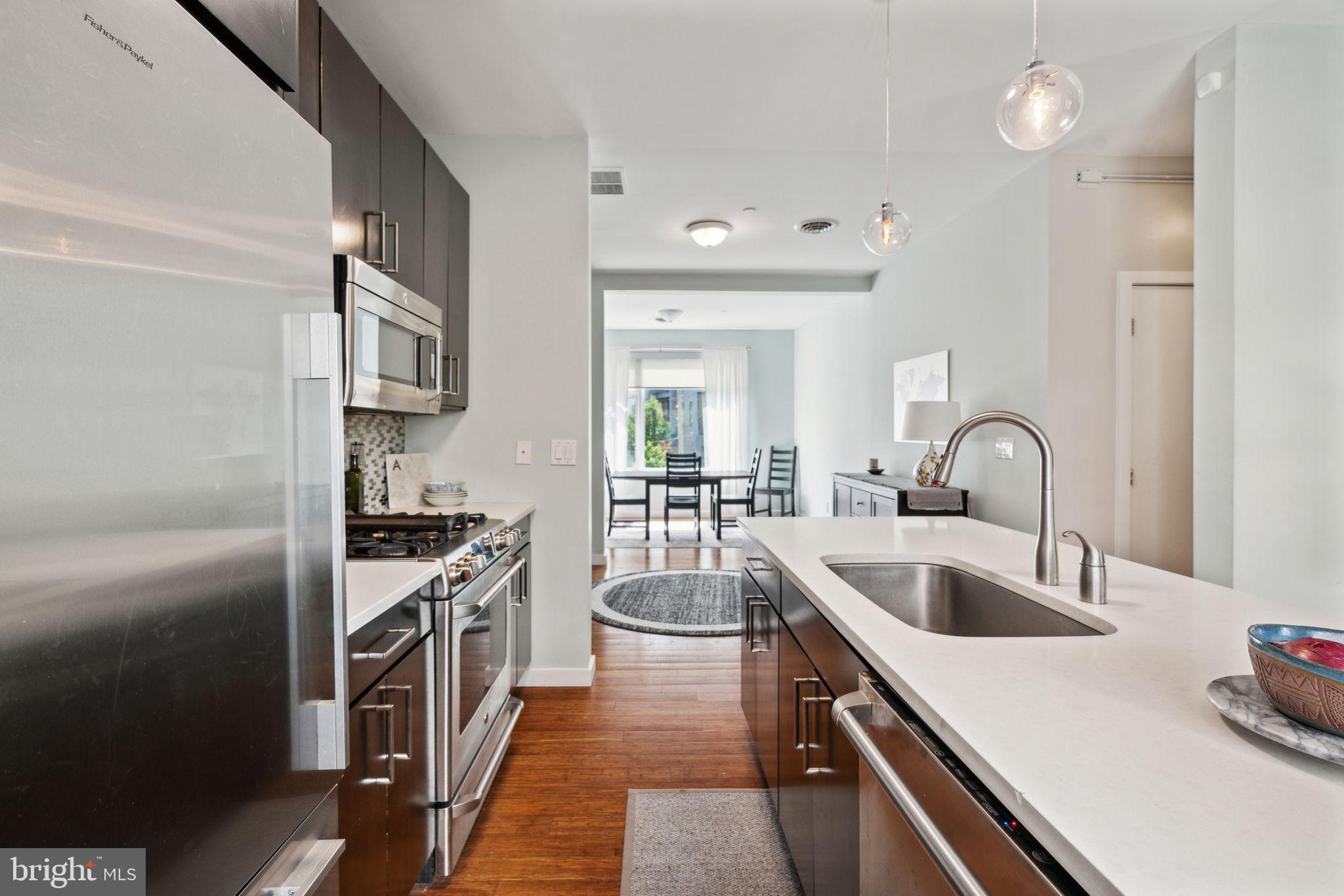 OLDE KENSINGTON - Residential