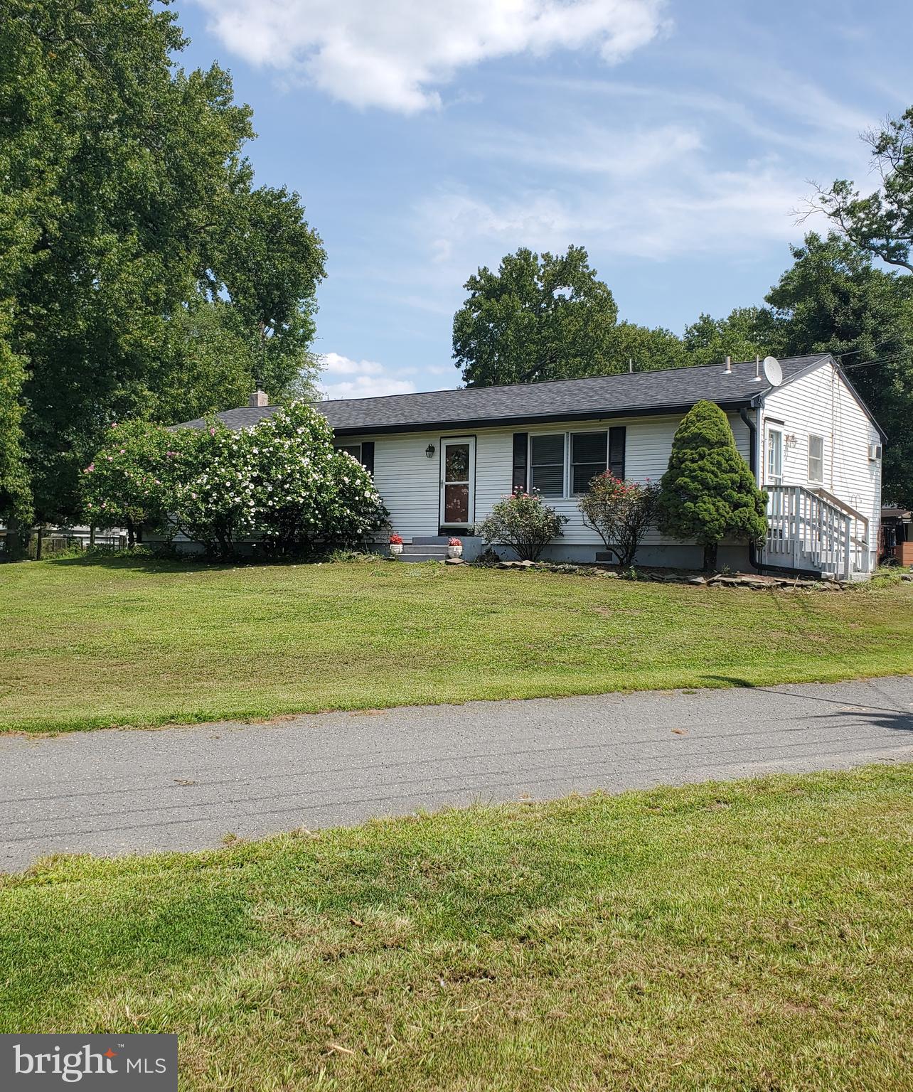 2328 MONMOUTH ROAD