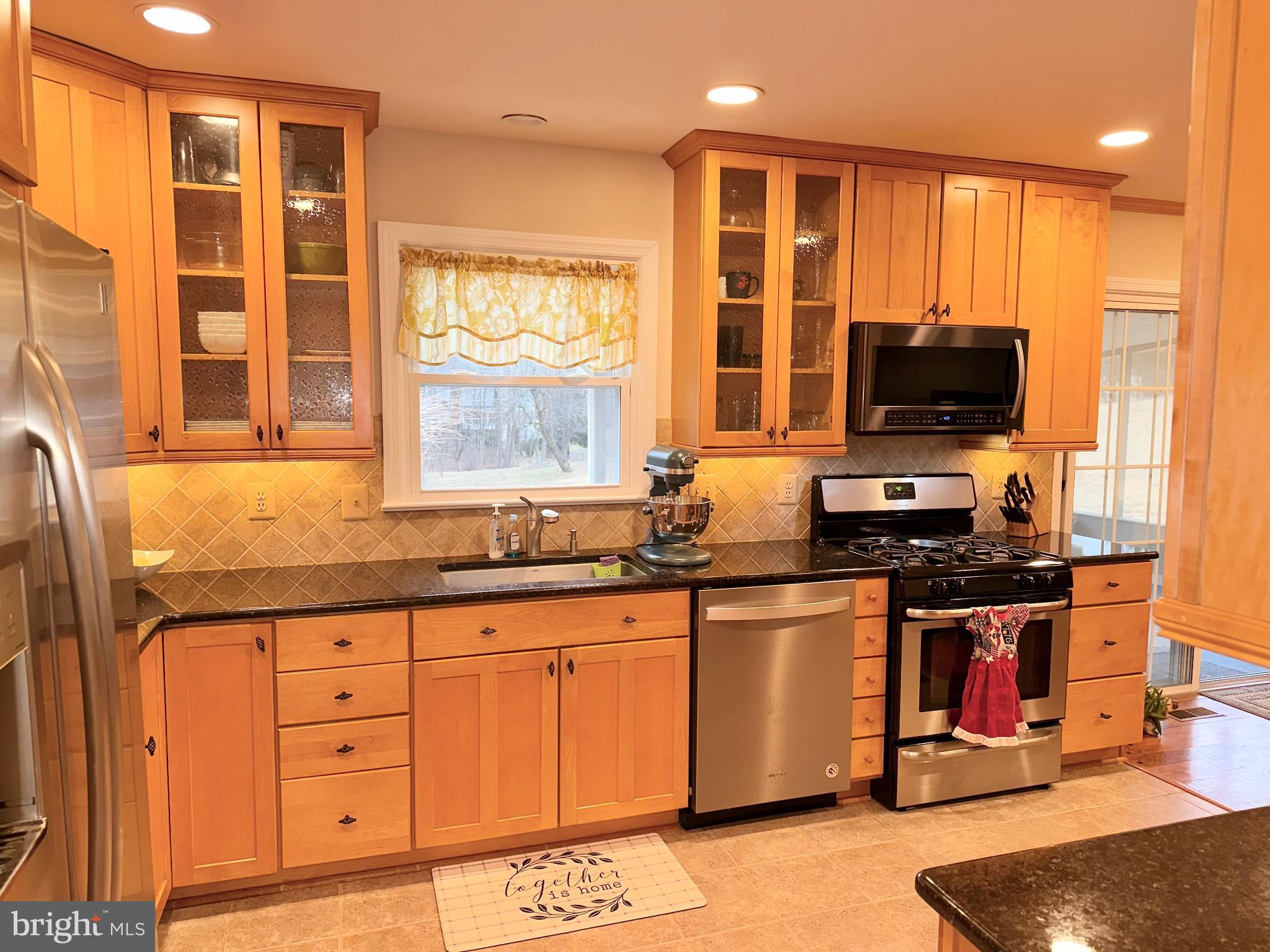 SHELTON SHOP - Residential