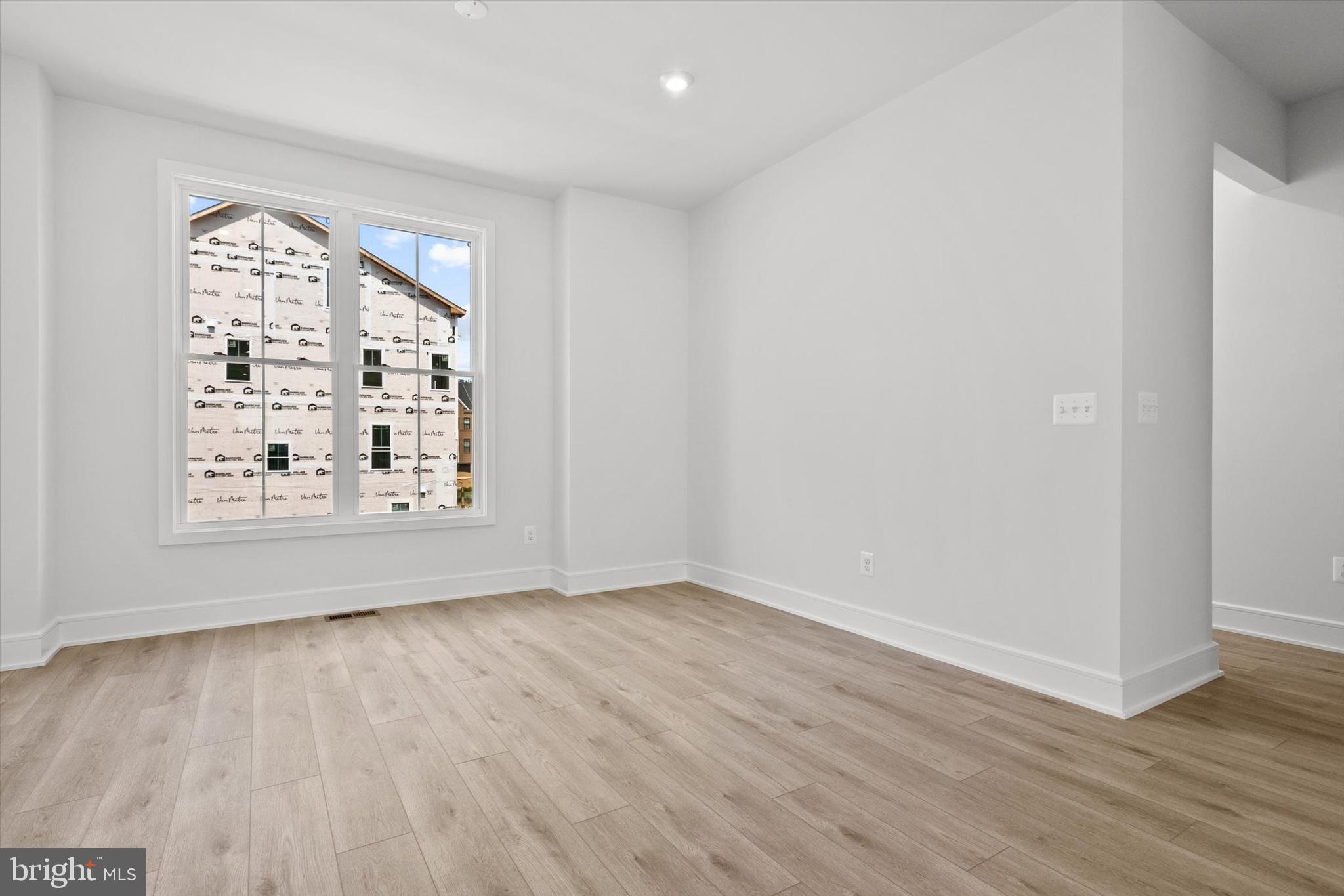 BRAMBLETON - Residential Lease