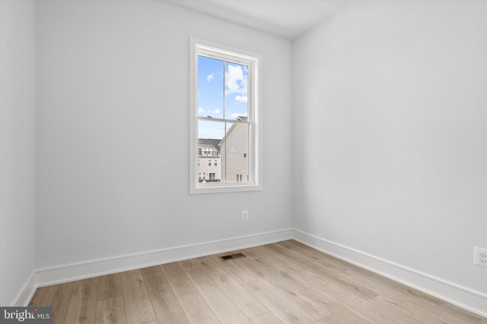 BRAMBLETON - Residential Lease