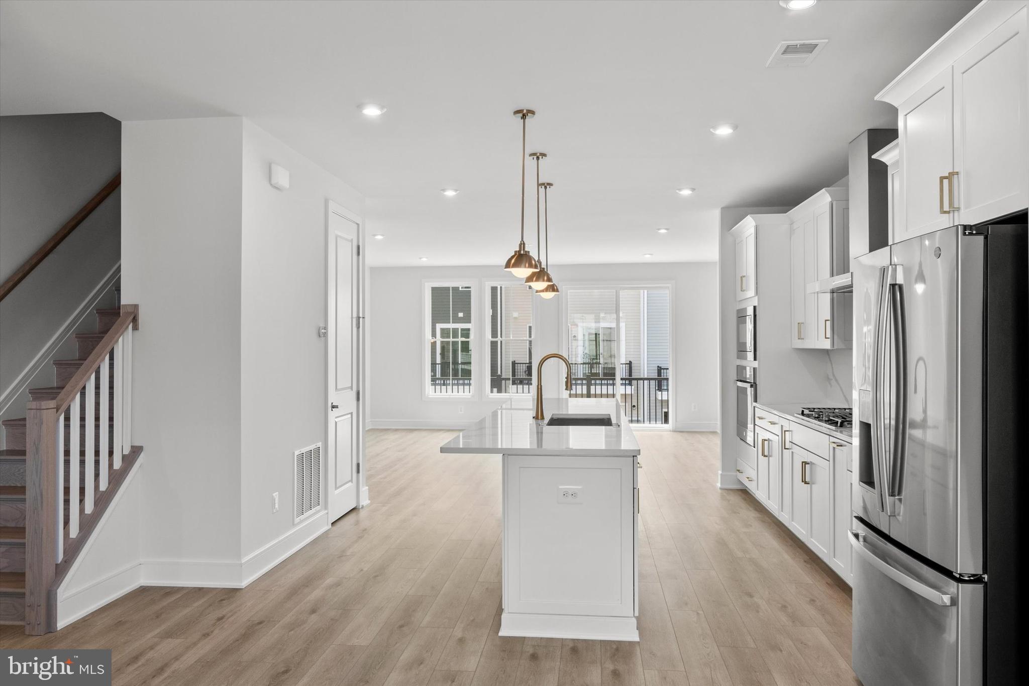 BRAMBLETON - Residential Lease