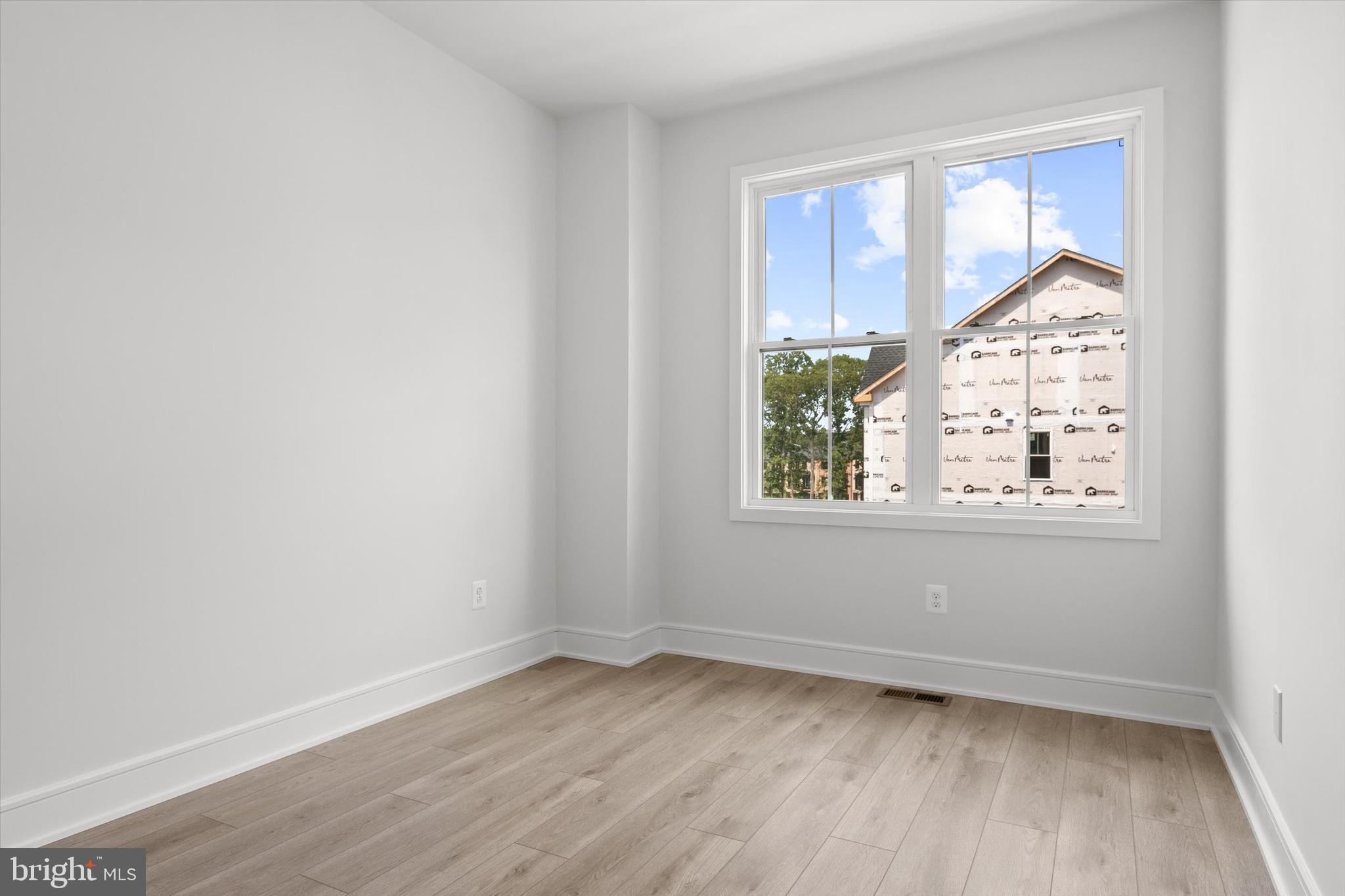 BRAMBLETON - Residential Lease