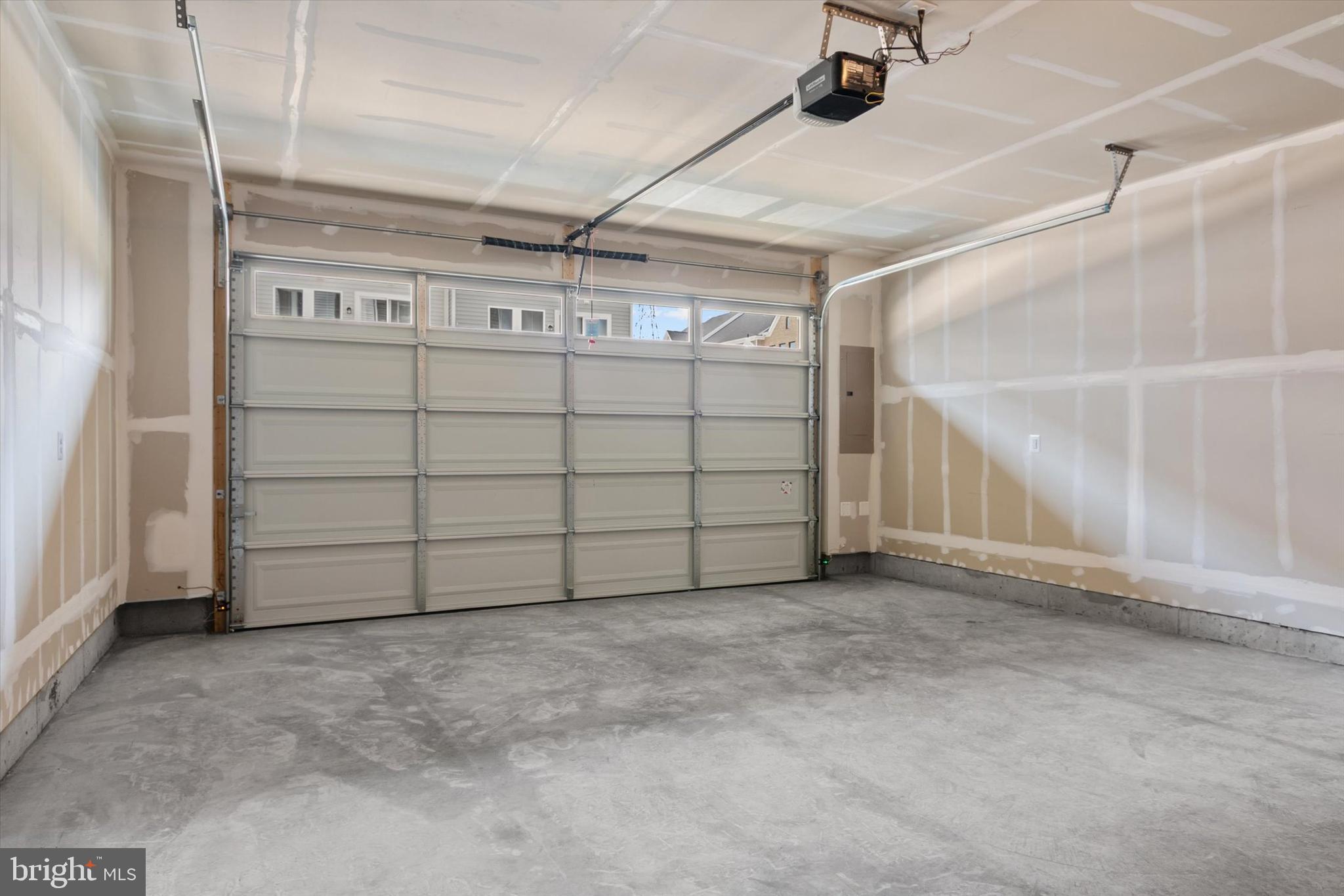 BRAMBLETON - Residential Lease