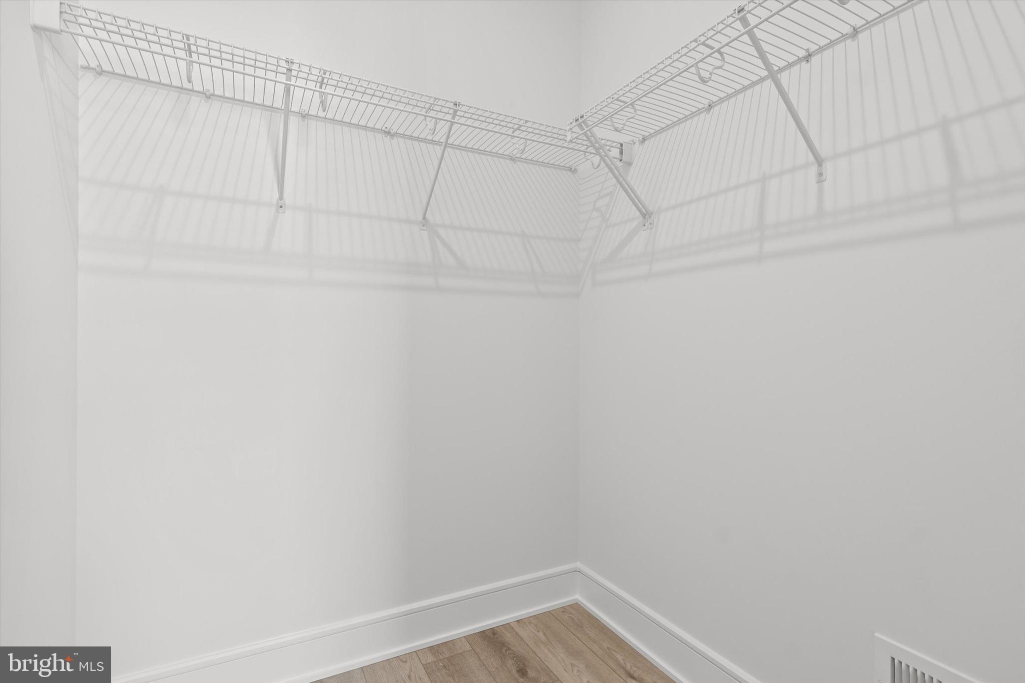 BRAMBLETON - Residential Lease