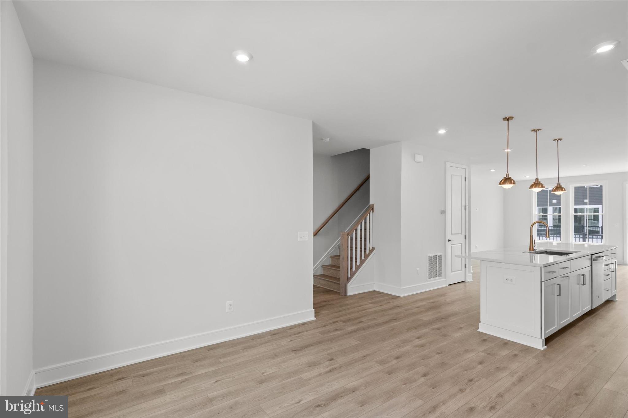 BRAMBLETON - Residential Lease