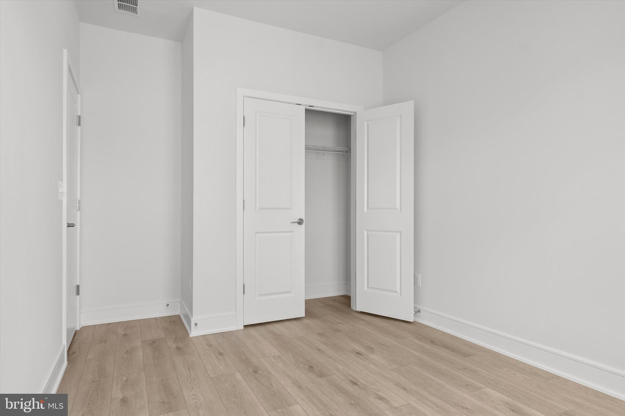 BRAMBLETON - Residential Lease