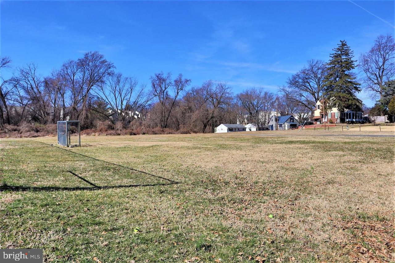 CHILLUM GARDENS - Residential Lease