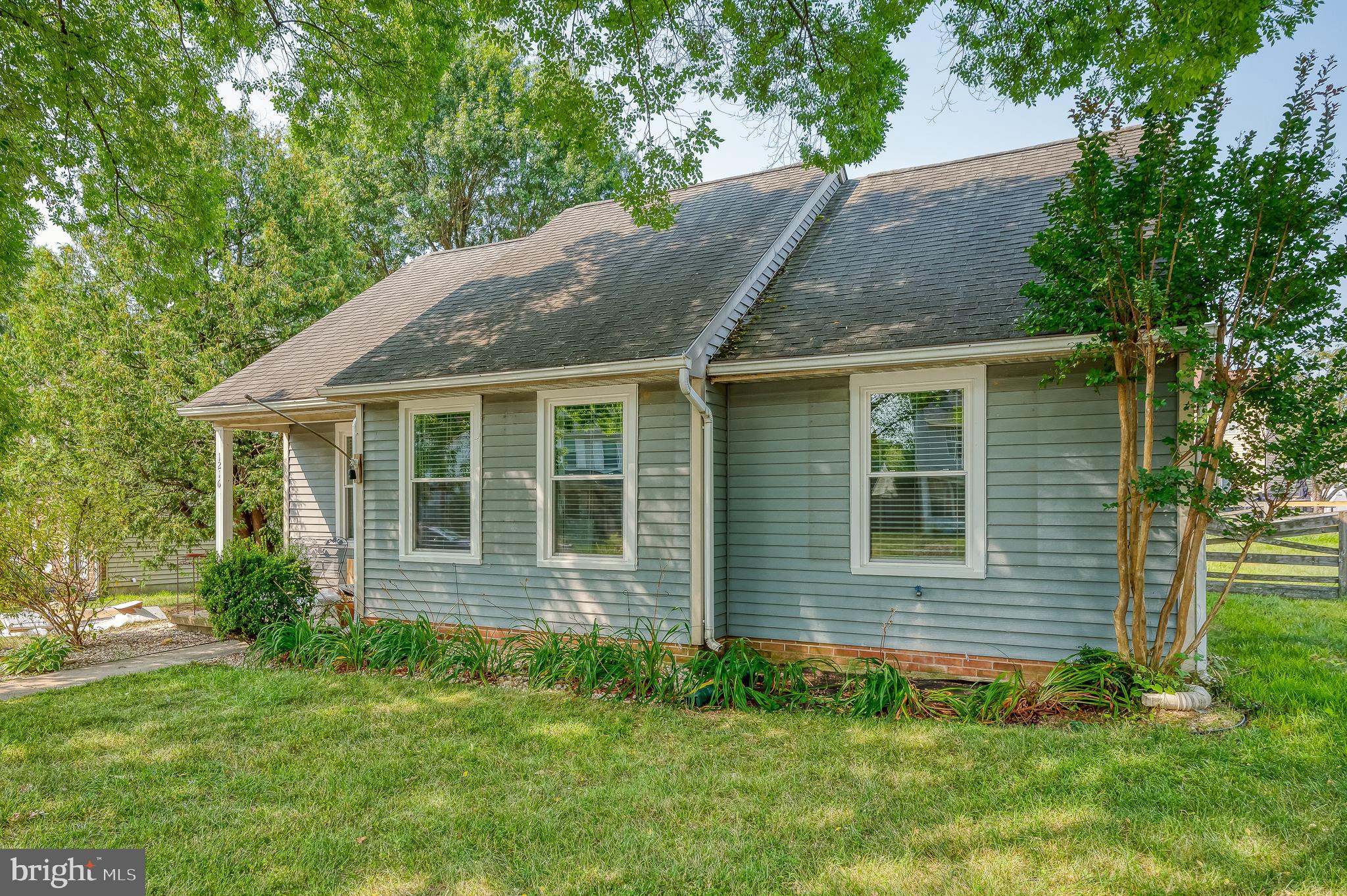 RIVERSIDE - Residential