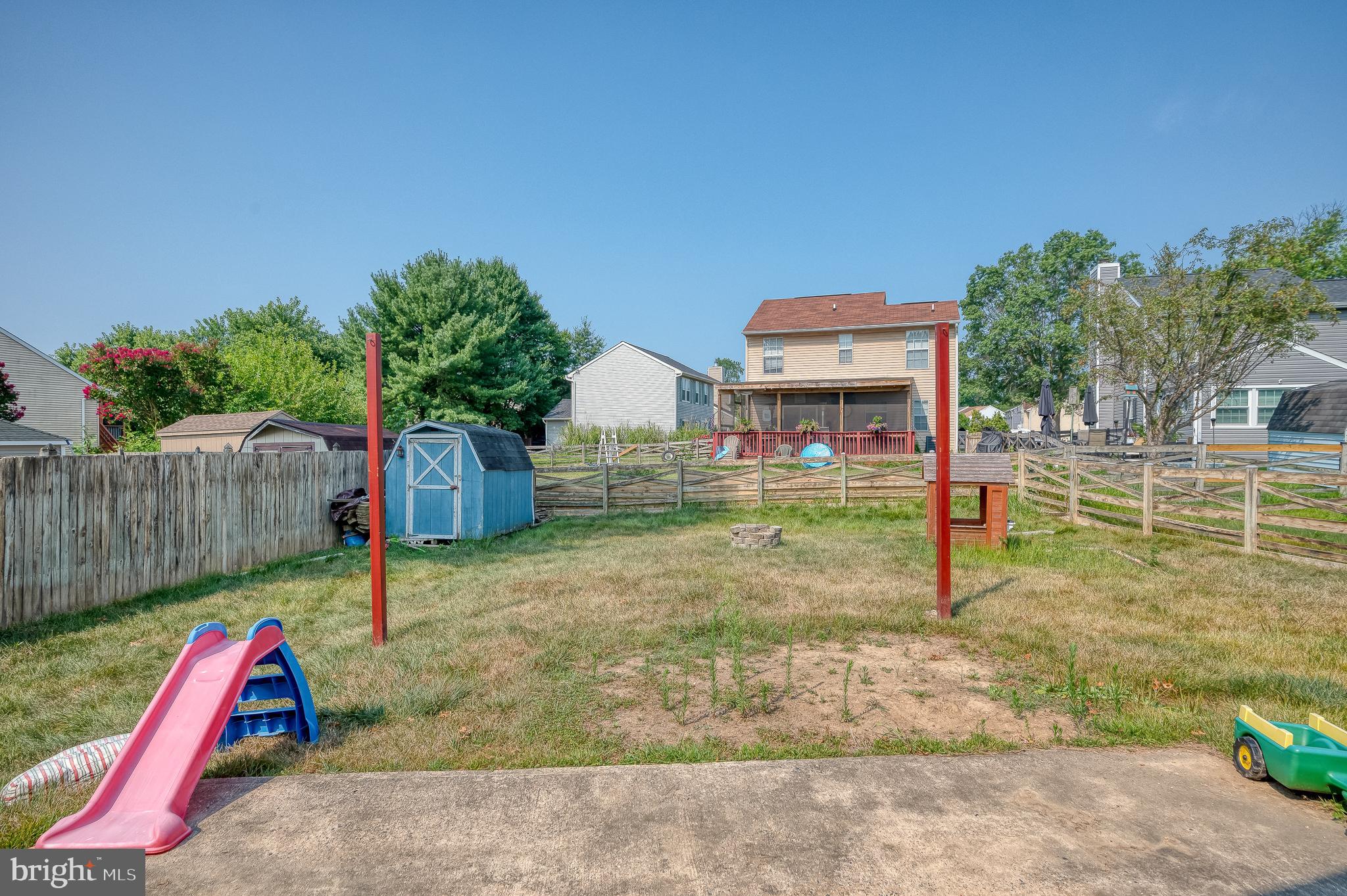 RIVERSIDE - Residential