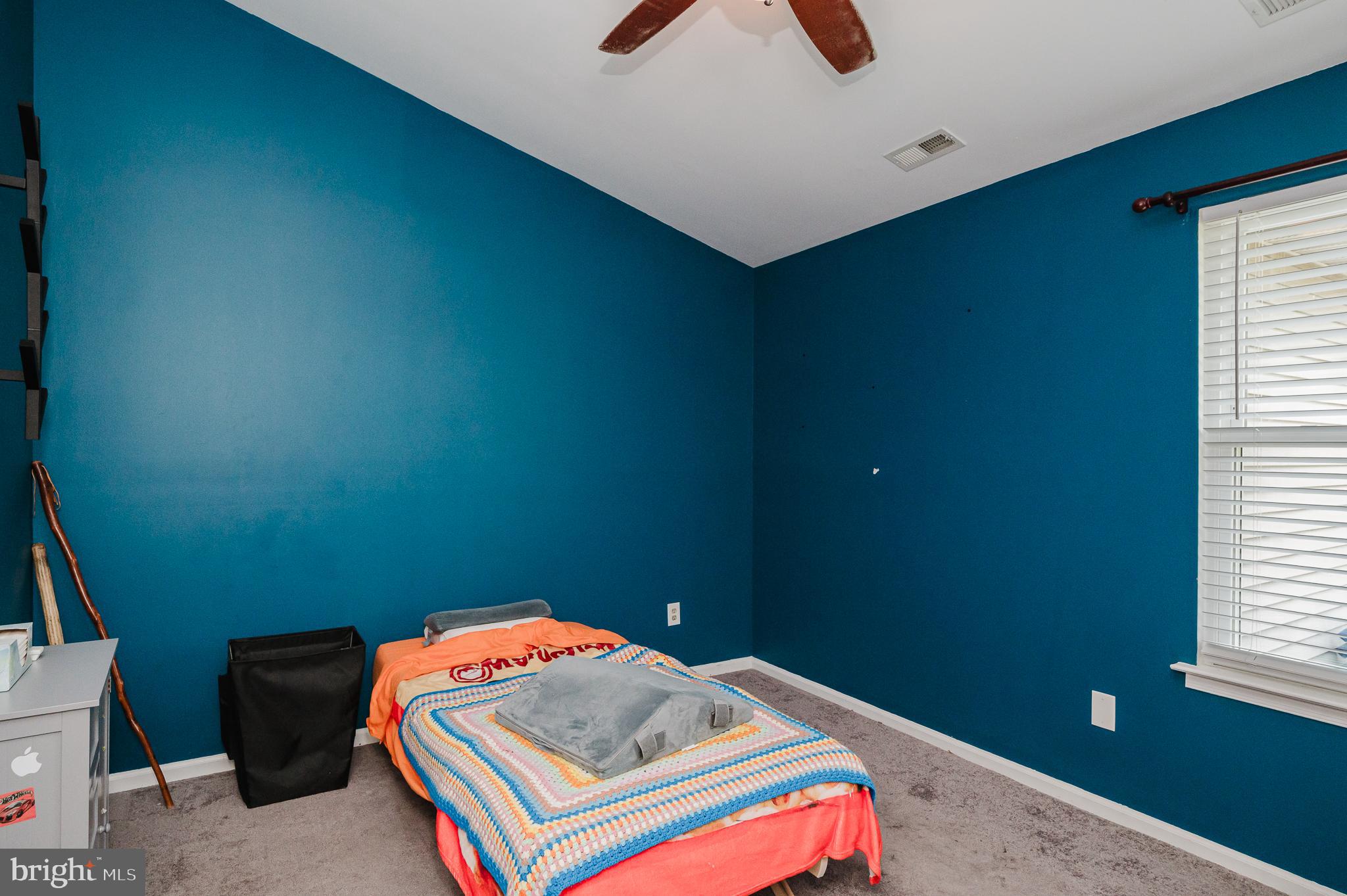 RIVERSIDE - Residential